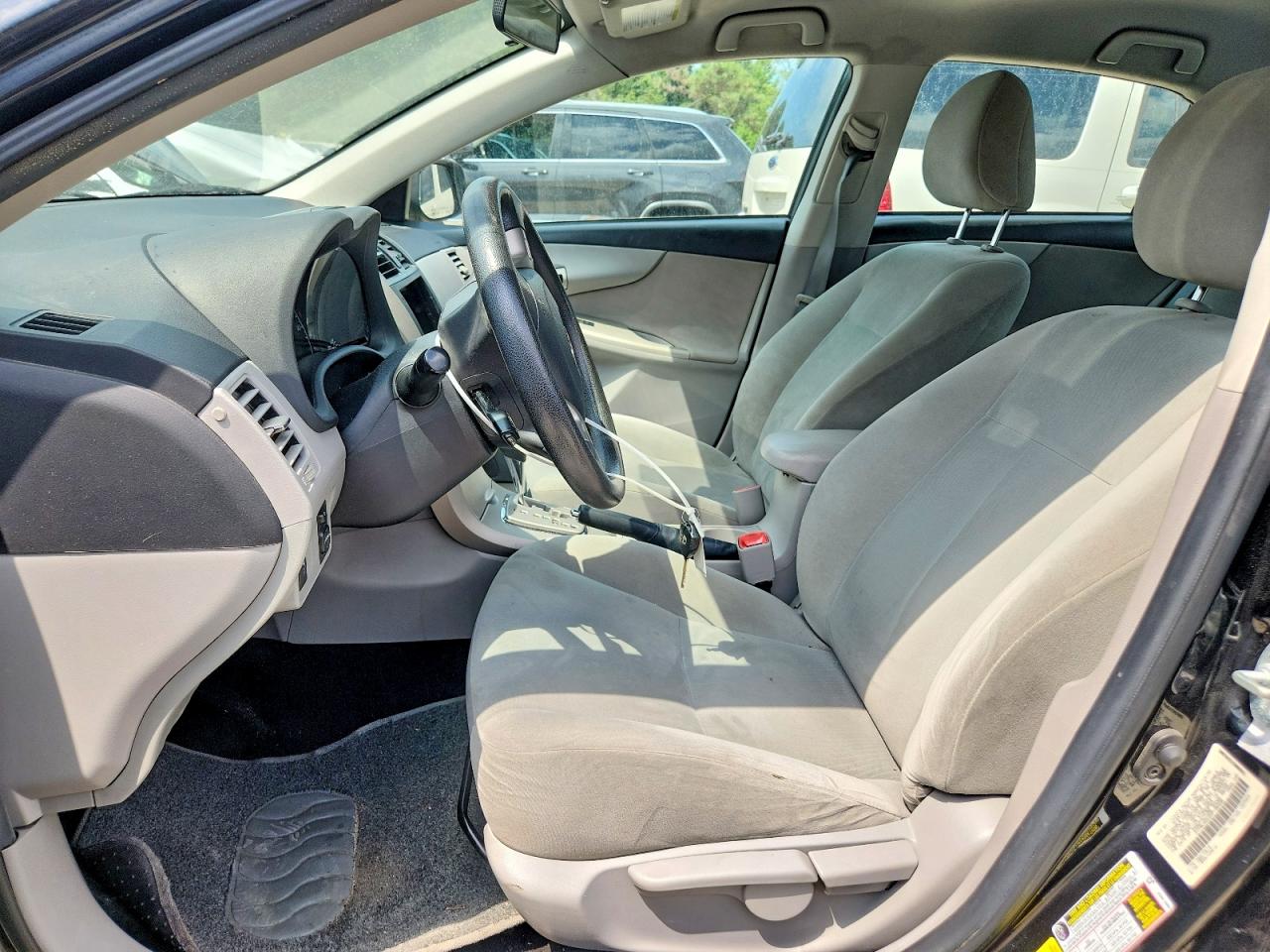 2013 Toyota Corolla Le Black vin: 5YFBU4EE2DP196320