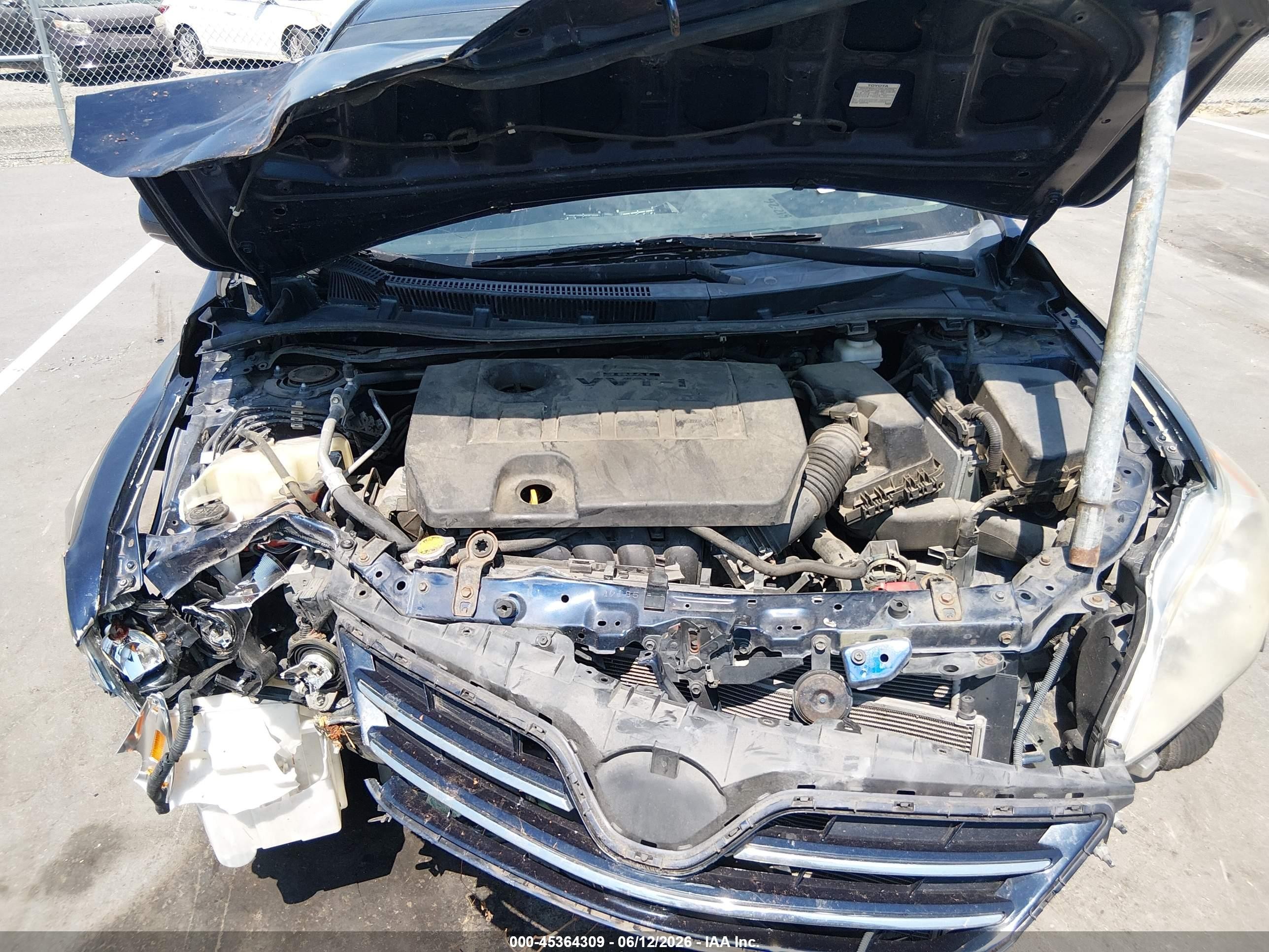 2013 Toyota Corolla Le Black vin: 5YFBU4EE2DP199959