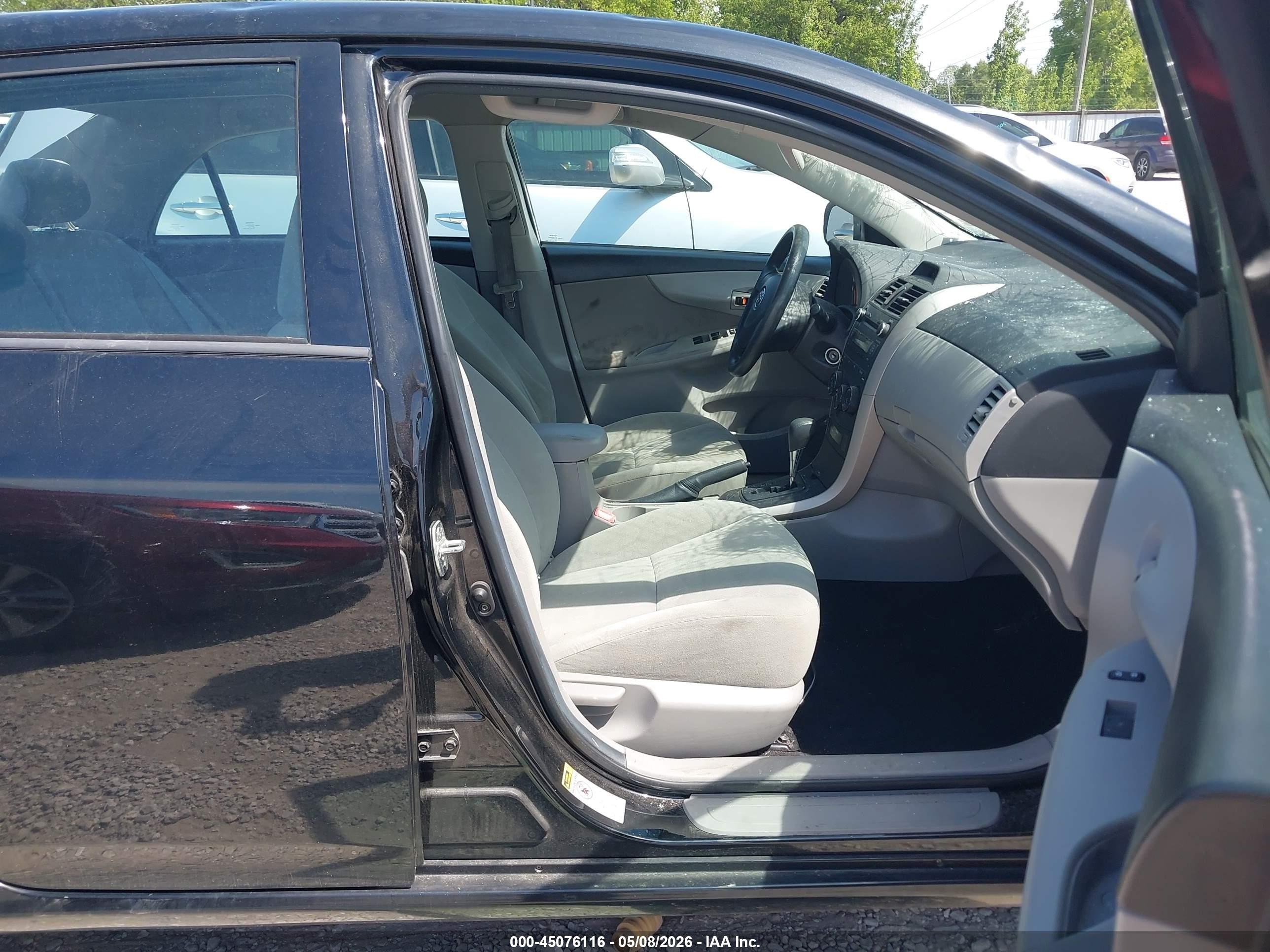 2013 Toyota Corolla L Black vin: 5YFBU4EE2DP209406