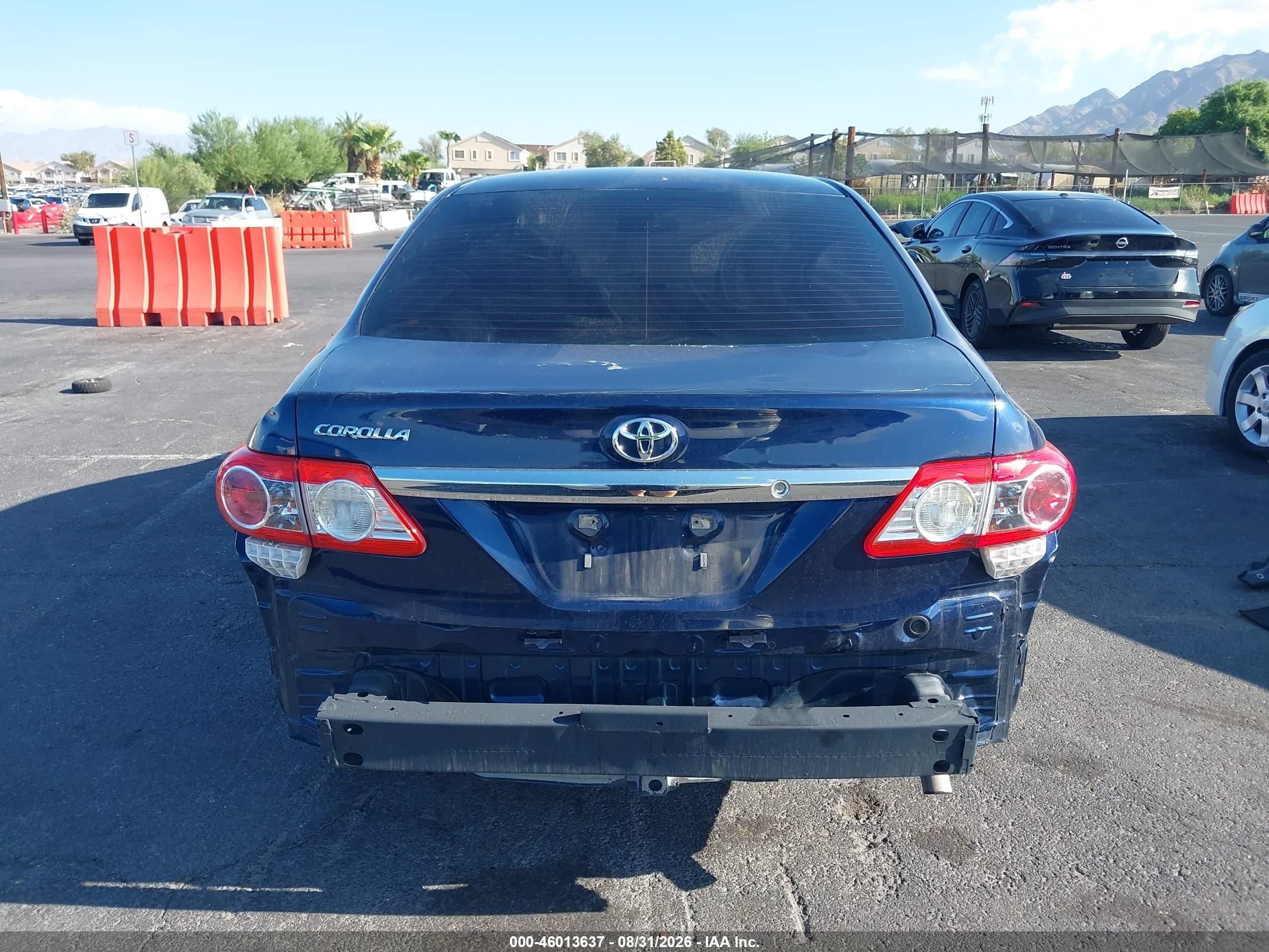 2013 Toyota Corolla L Blue vin: 5YFBU4EE2DP211060