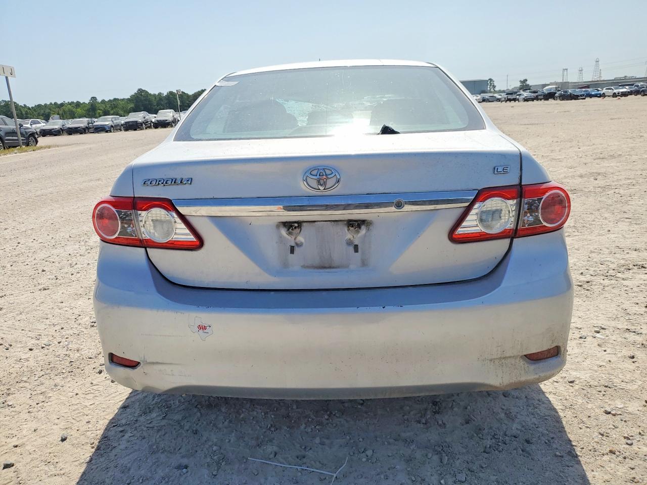 2013 Toyota Corolla Le Серебряный vin: 5YFBU4EE2DP223094