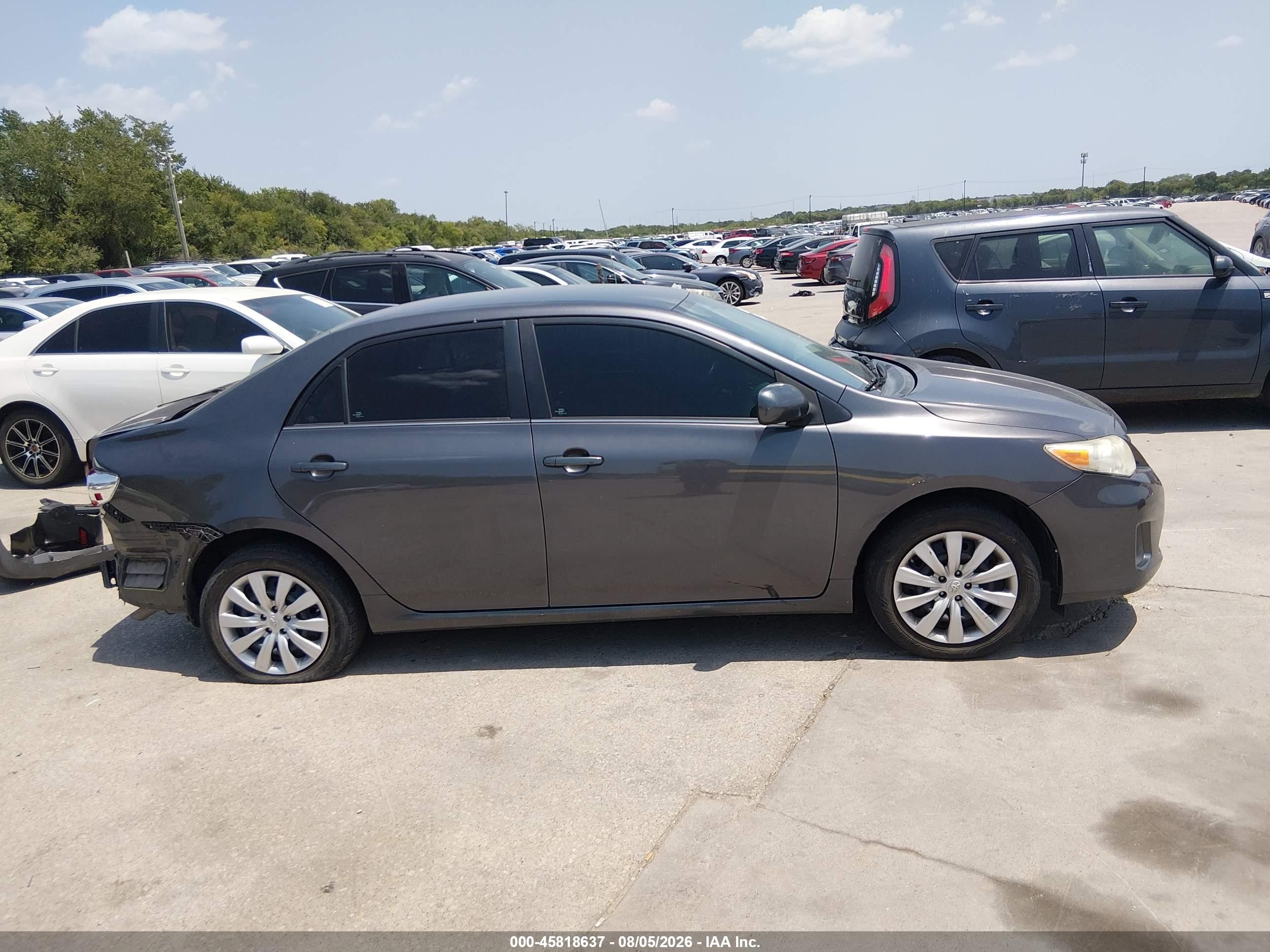 2013 Toyota Corolla Le Gray vin: 5YFBU4EE2DP224116