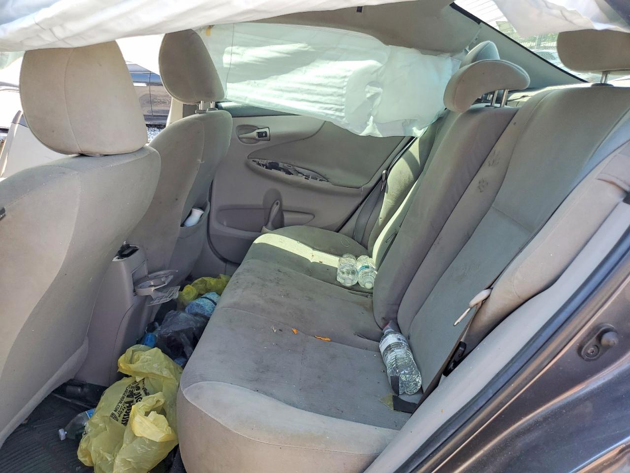 2012 Toyota Corolla Le Gray vin: 5YFBU4EE3CP010587