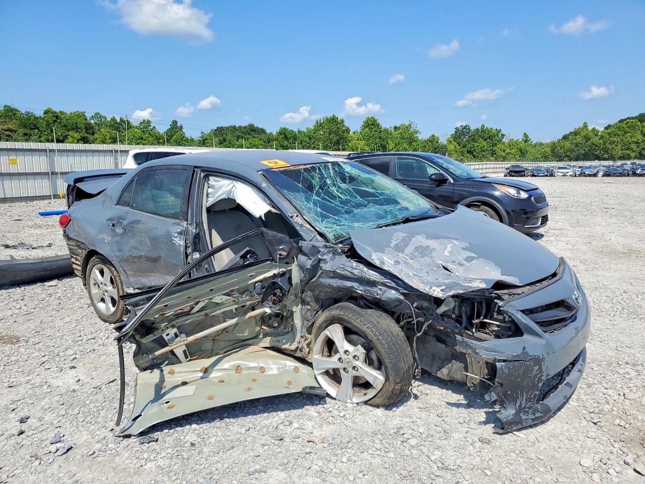 2012 Toyota Corolla Le Gray vin: 5YFBU4EE3CP010587