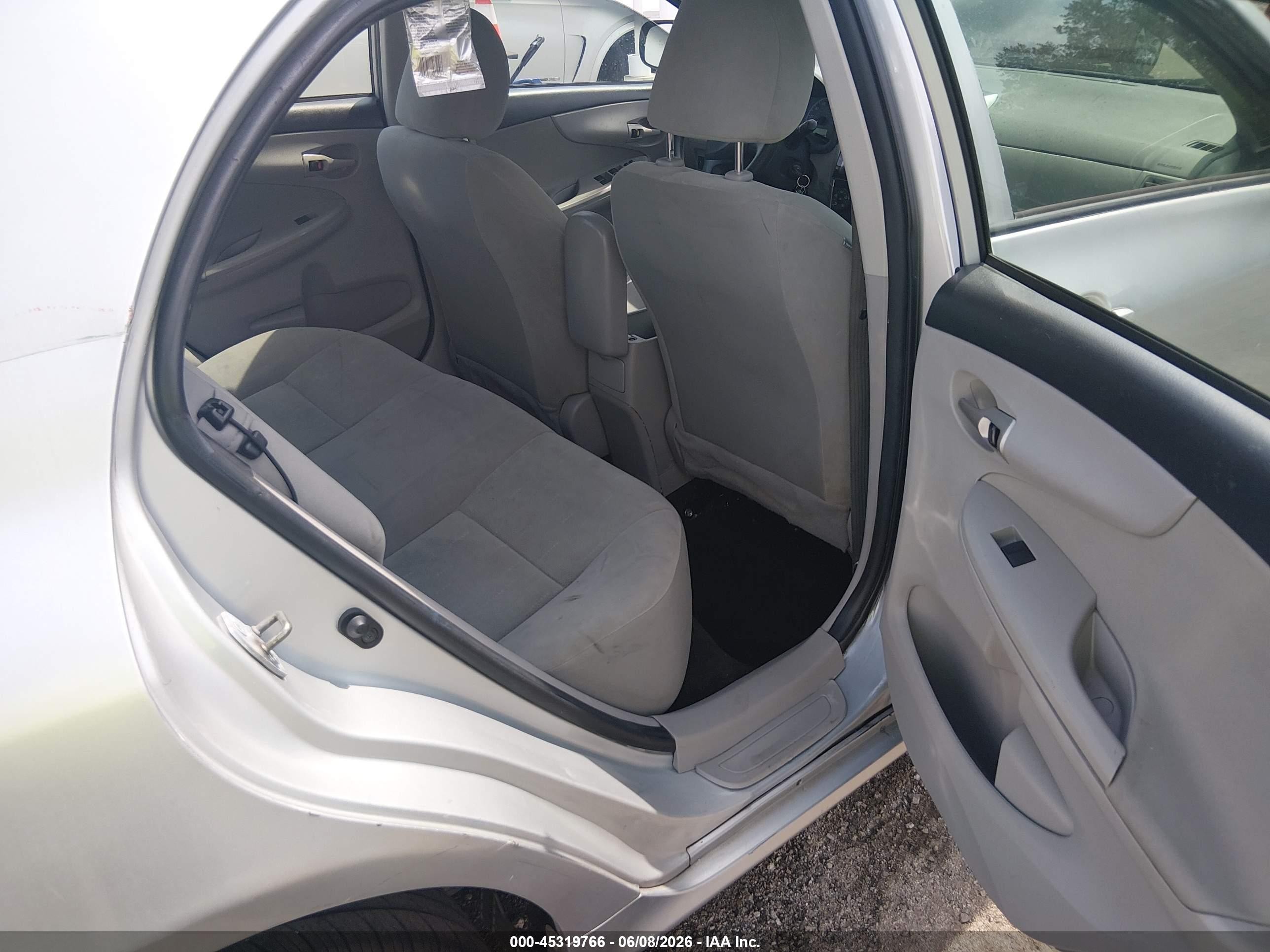 2012 Toyota Corolla L Gray vin: 5YFBU4EE3CP020598
