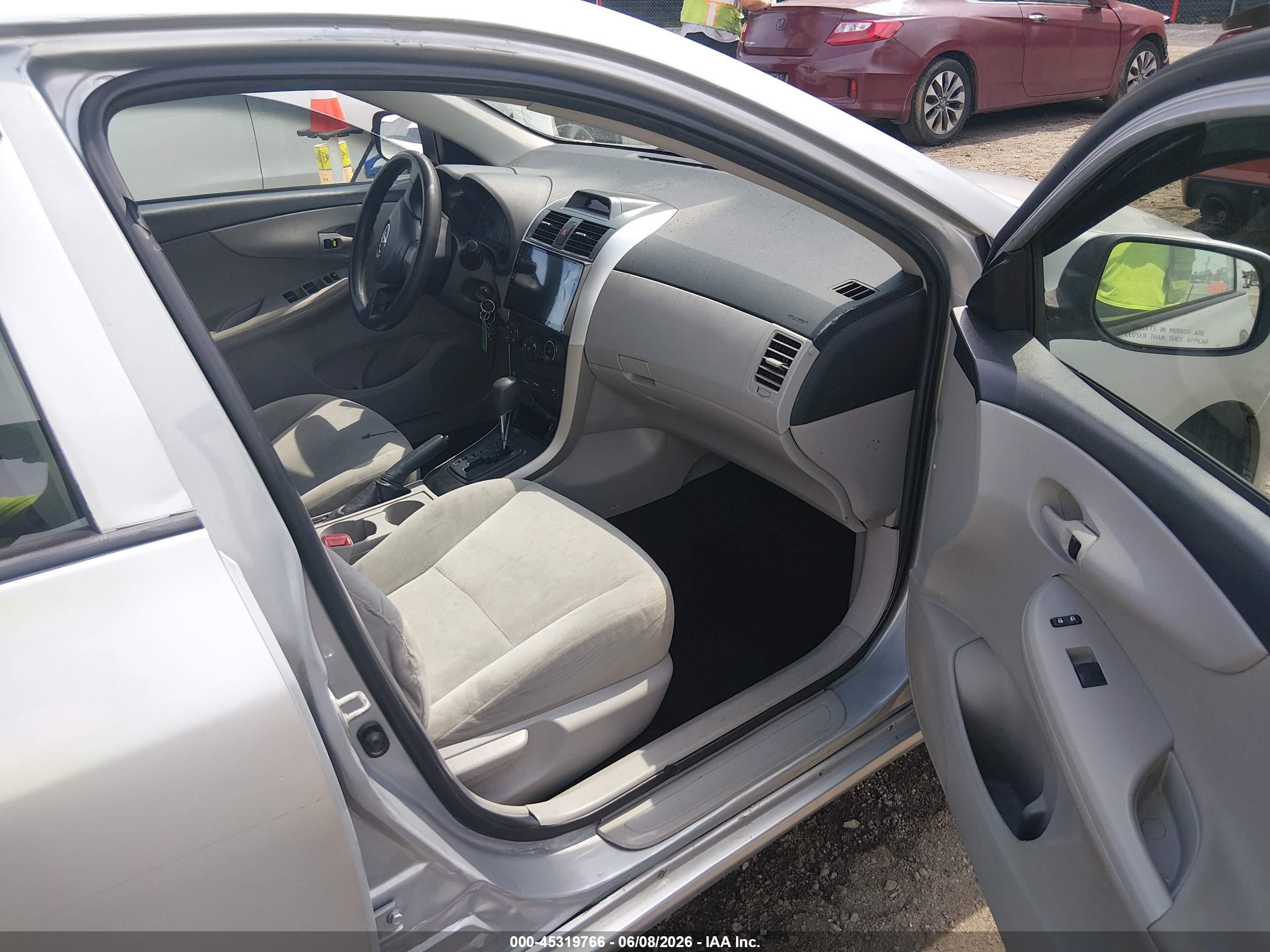 2012 Toyota Corolla L Gray vin: 5YFBU4EE3CP020598