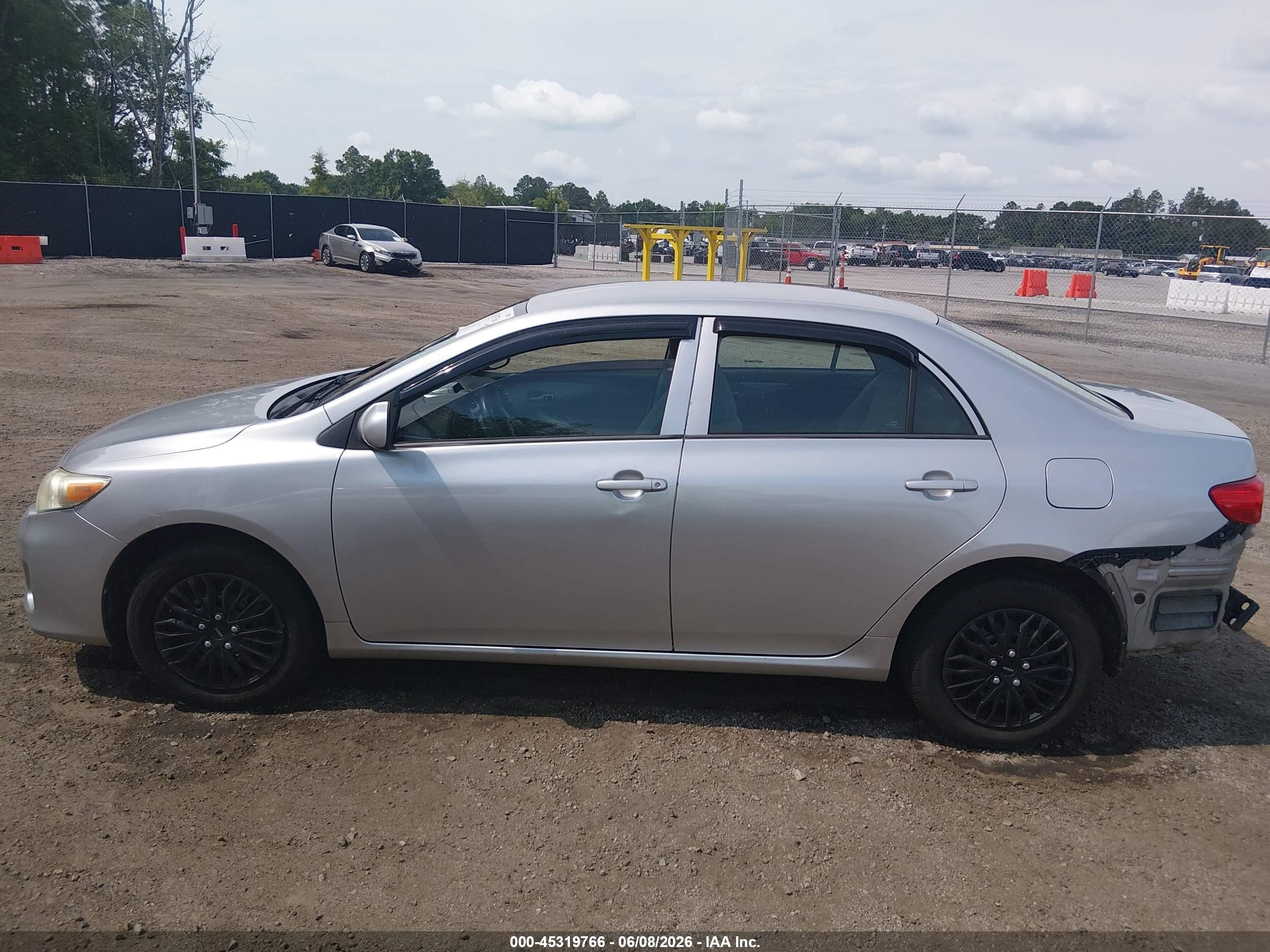 2012 Toyota Corolla L Gray vin: 5YFBU4EE3CP020598