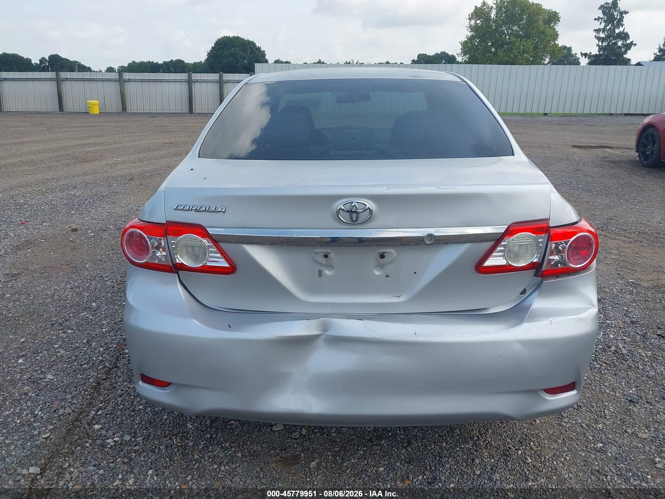 2012 Toyota Corolla L Silver vin: 5YFBU4EE3CP026367