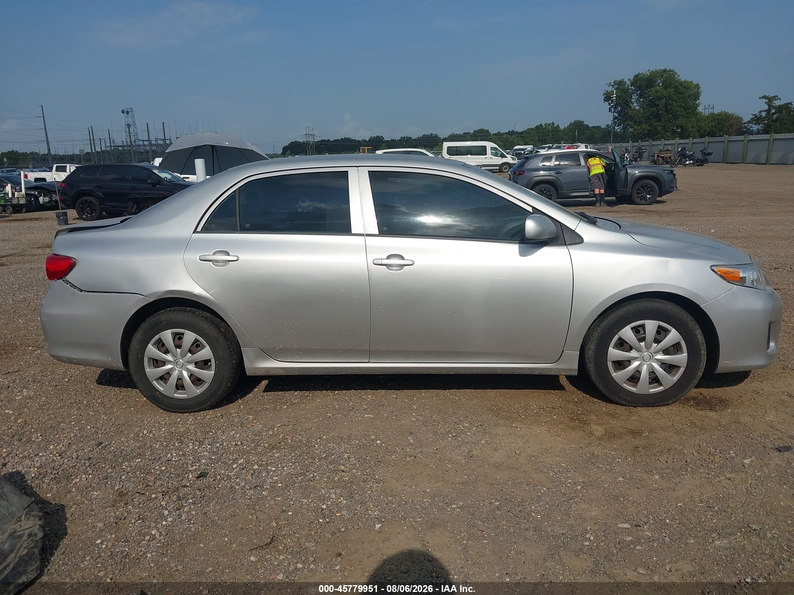 2012 Toyota Corolla L Silver vin: 5YFBU4EE3CP026367