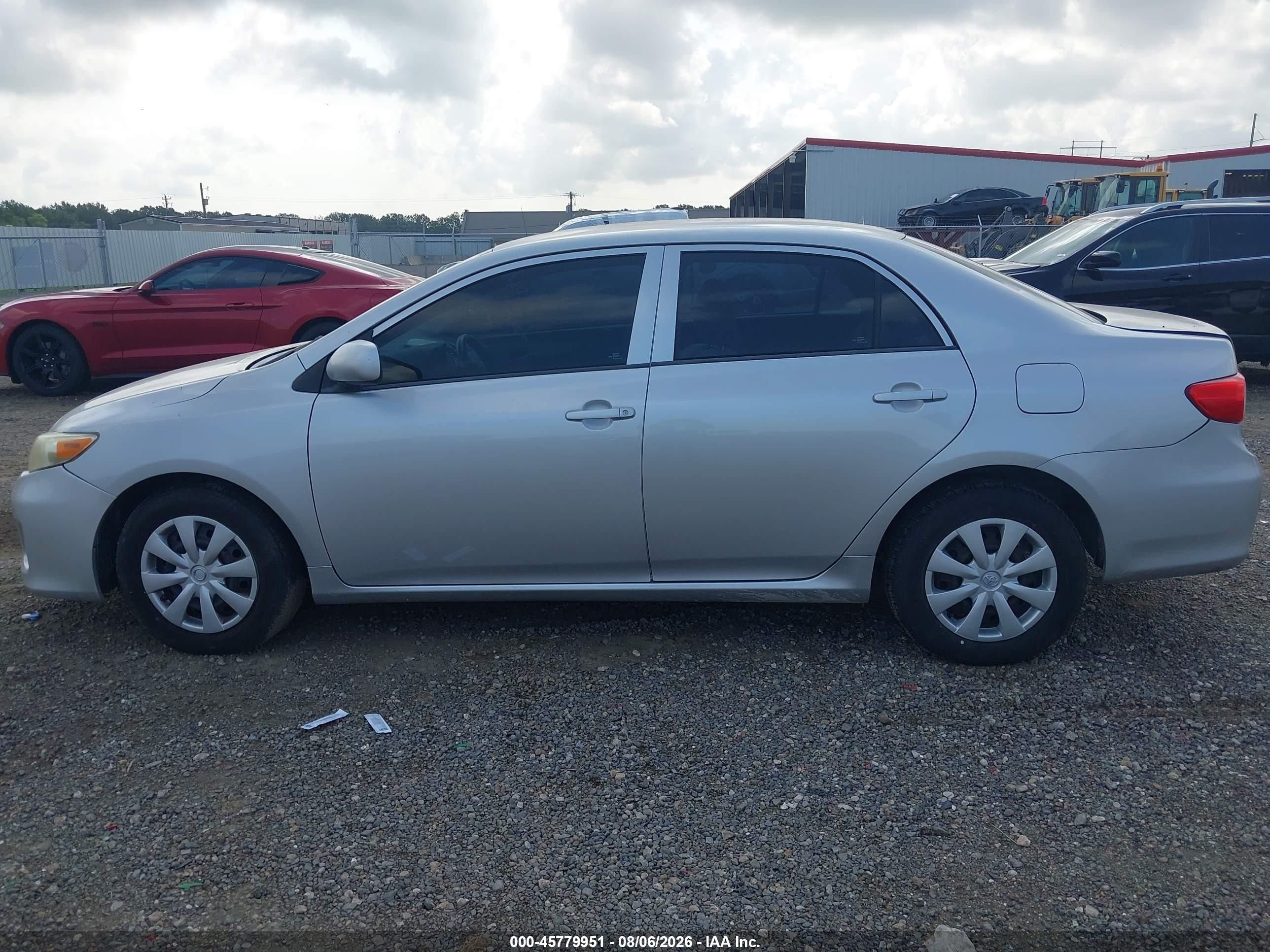 2012 Toyota Corolla L Silver vin: 5YFBU4EE3CP026367