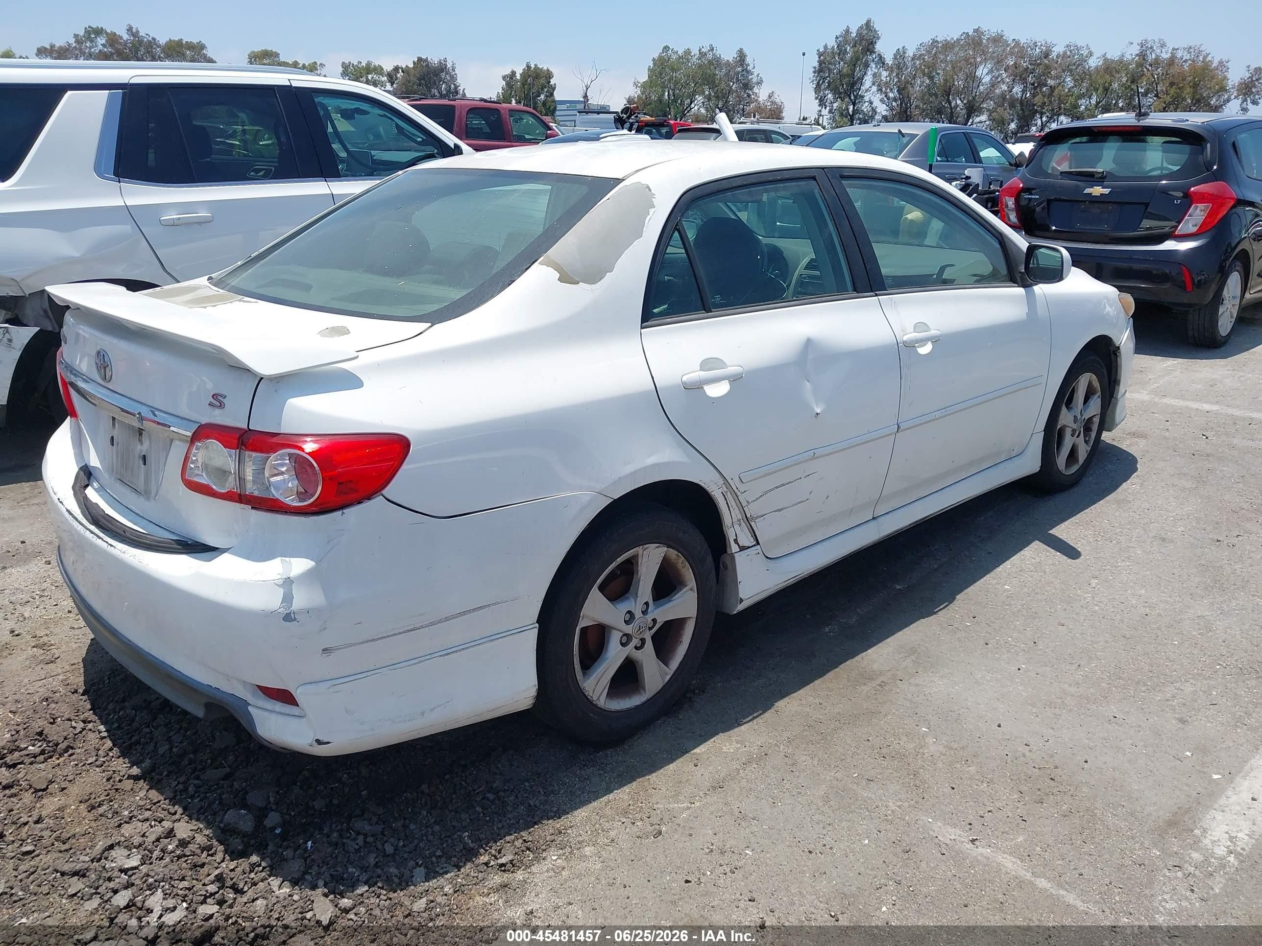 2012 Toyota Corolla S White vin: 5YFBU4EE3CP026997