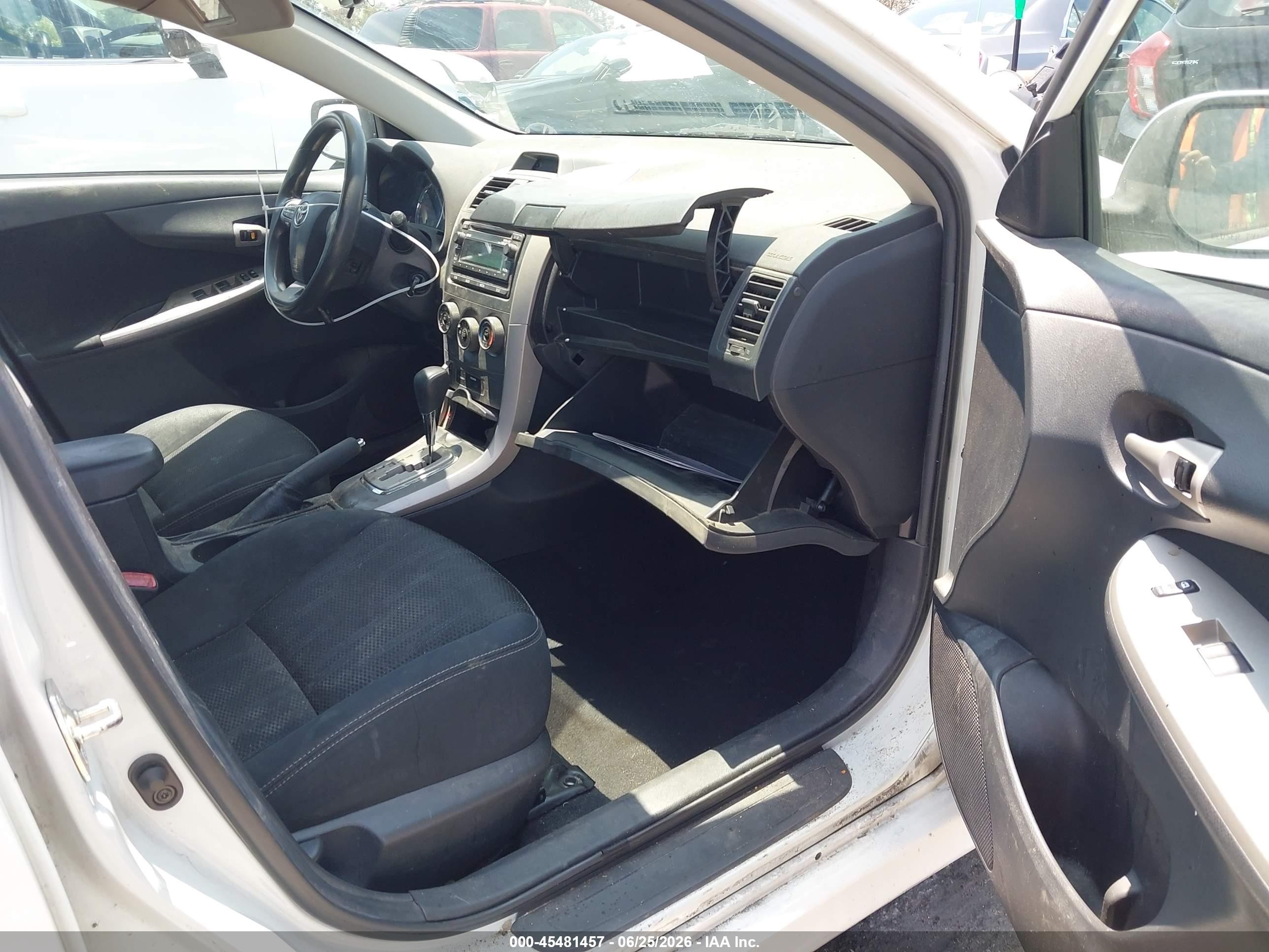 2012 Toyota Corolla S White vin: 5YFBU4EE3CP026997