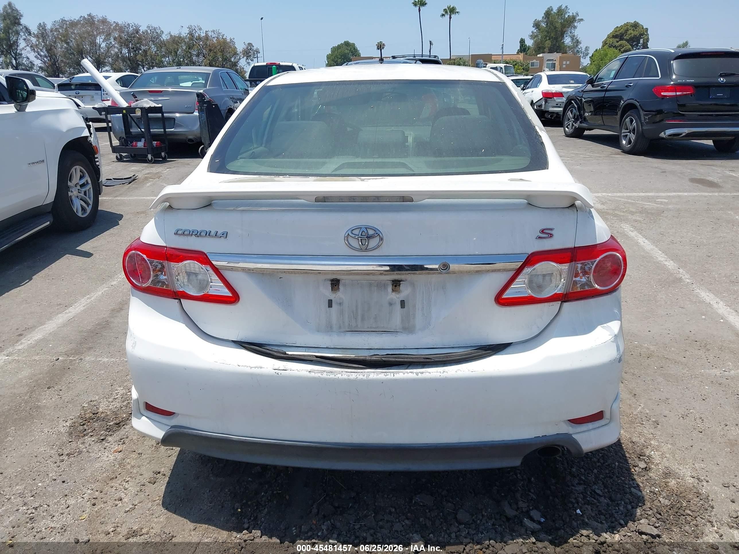 2012 Toyota Corolla S White vin: 5YFBU4EE3CP026997