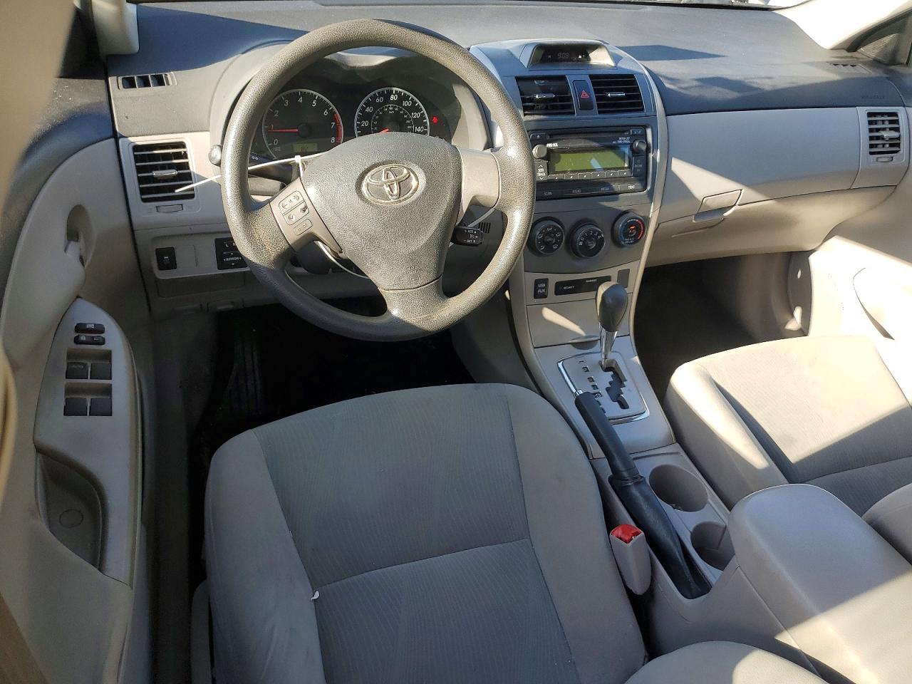 2012 Toyota Corolla Le Gray vin: 5YFBU4EE3CP035103