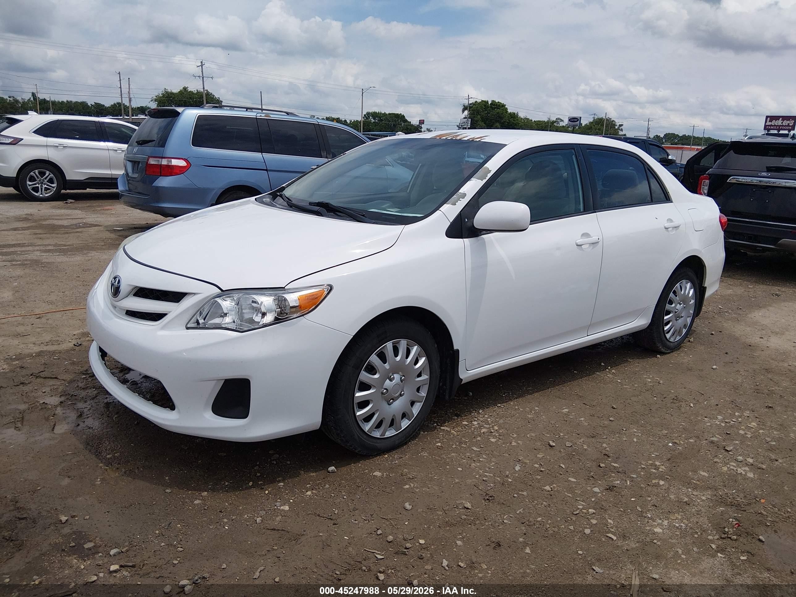 2012 Toyota Corolla Le White vin: 5YFBU4EE3CP041354
