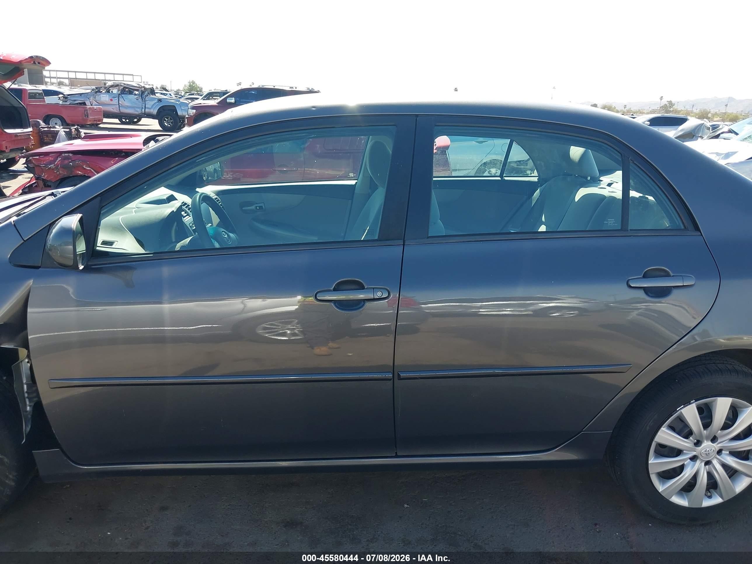 2012 Toyota Corolla Le Gray vin: 5YFBU4EE3CP056503