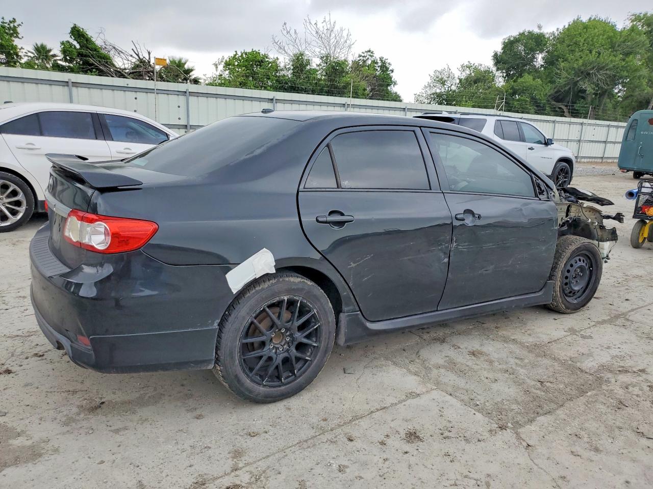 2013 Toyota Corolla S Черный vin: 5YFBU4EE3DP074520