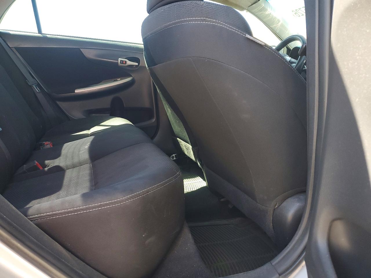 2013 Toyota Corolla S Silver vin: 5YFBU4EE3DP078213