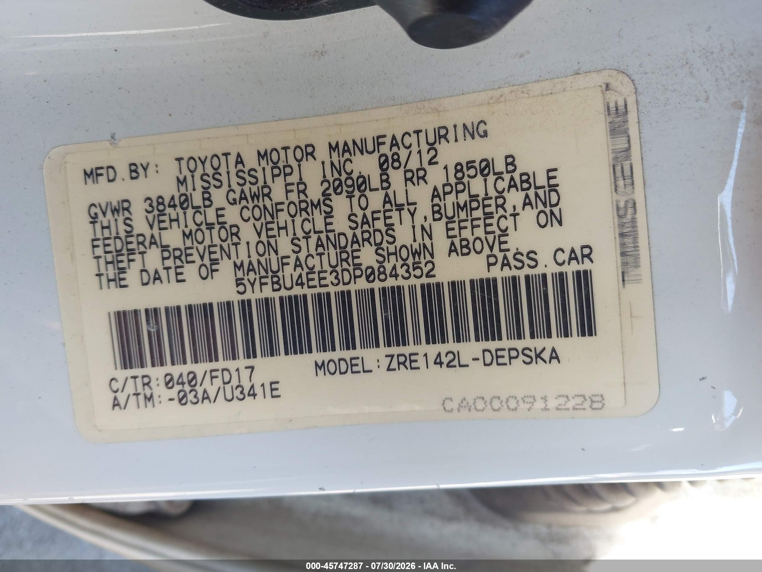 2013 Toyota Corolla S Белый vin: 5YFBU4EE3DP084352