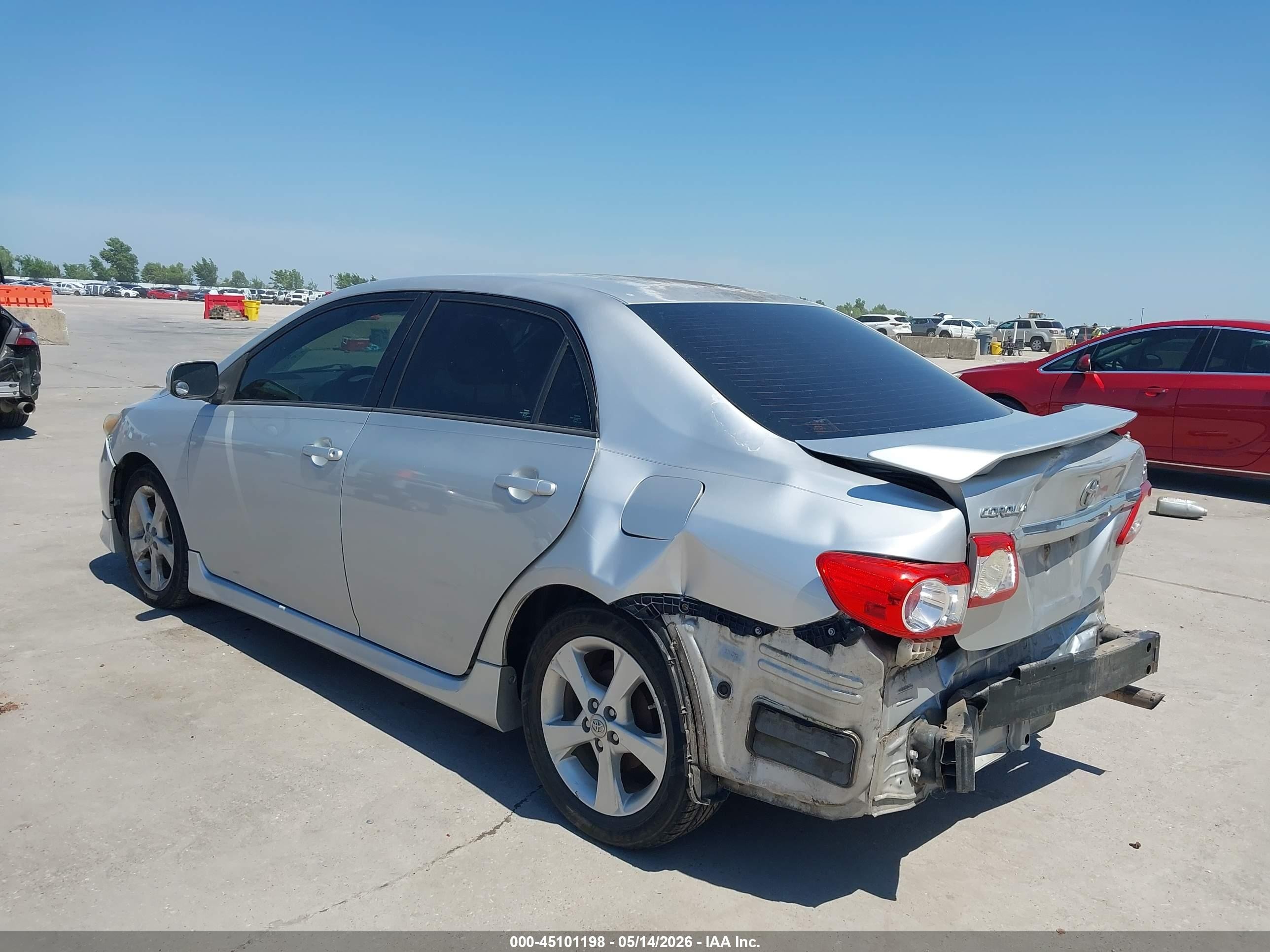 2013 Toyota Corolla S Silver vin: 5YFBU4EE3DP086117
