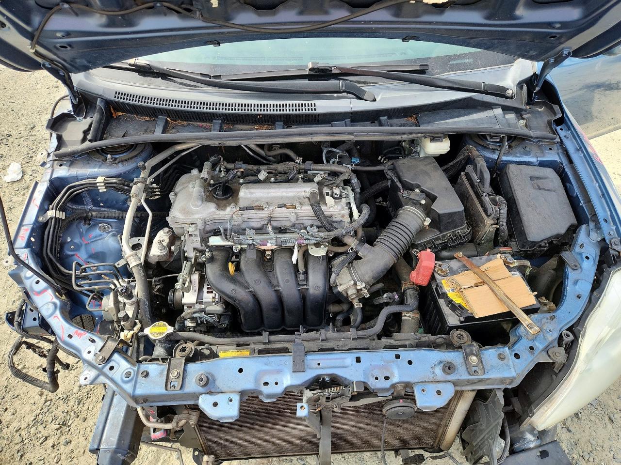 2013 Toyota Corolla Le Blue vin: 5YFBU4EE3DP093729