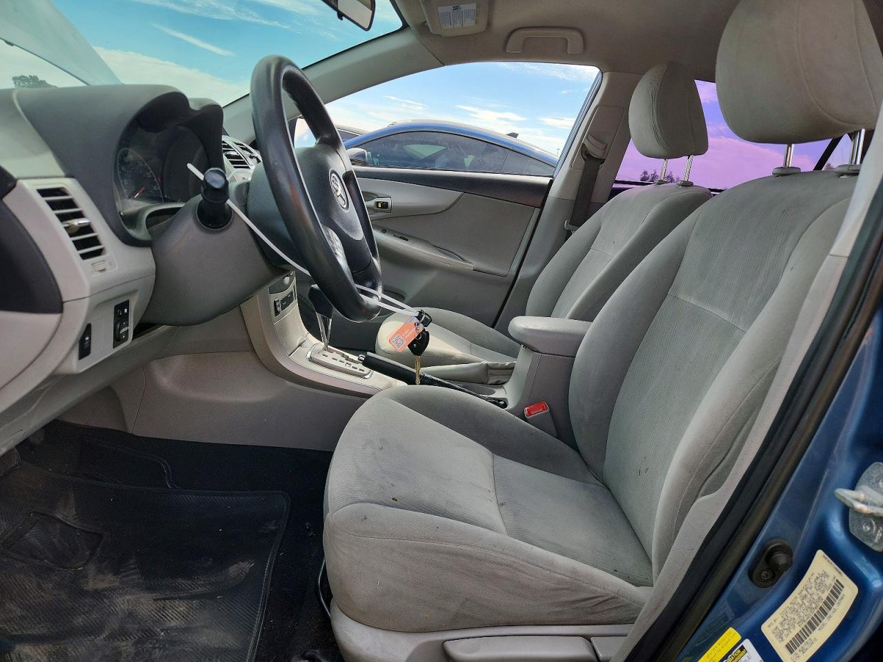 2013 Toyota Corolla Le Blue vin: 5YFBU4EE3DP093729