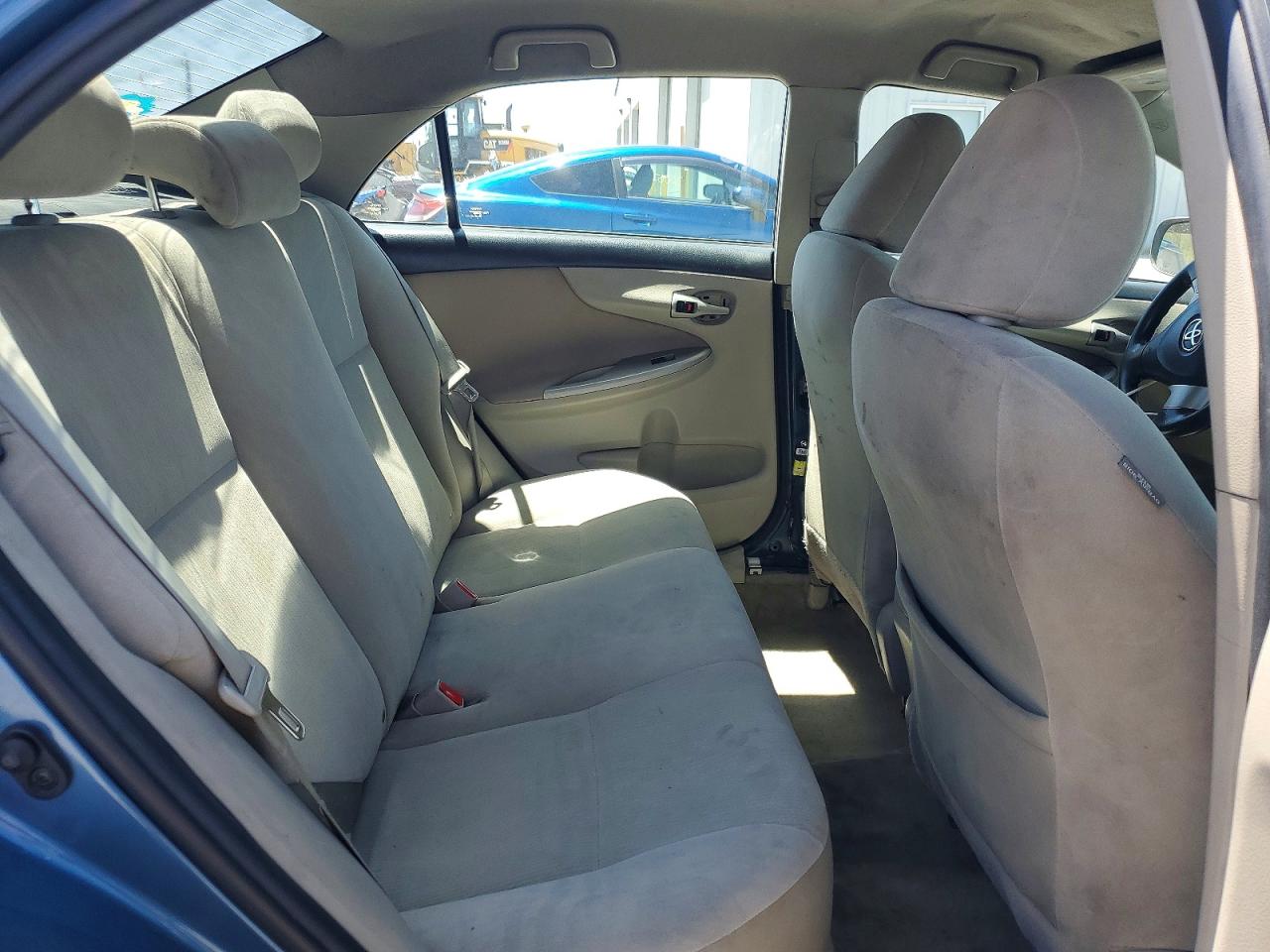 2013 Toyota Corolla Le Blue vin: 5YFBU4EE3DP128222