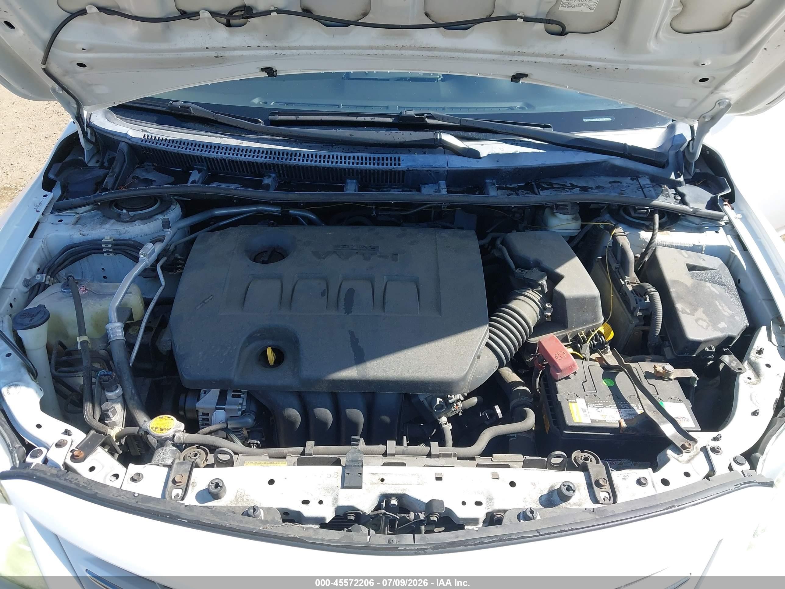 2013 Toyota Corolla Le White vin: 5YFBU4EE3DP140225