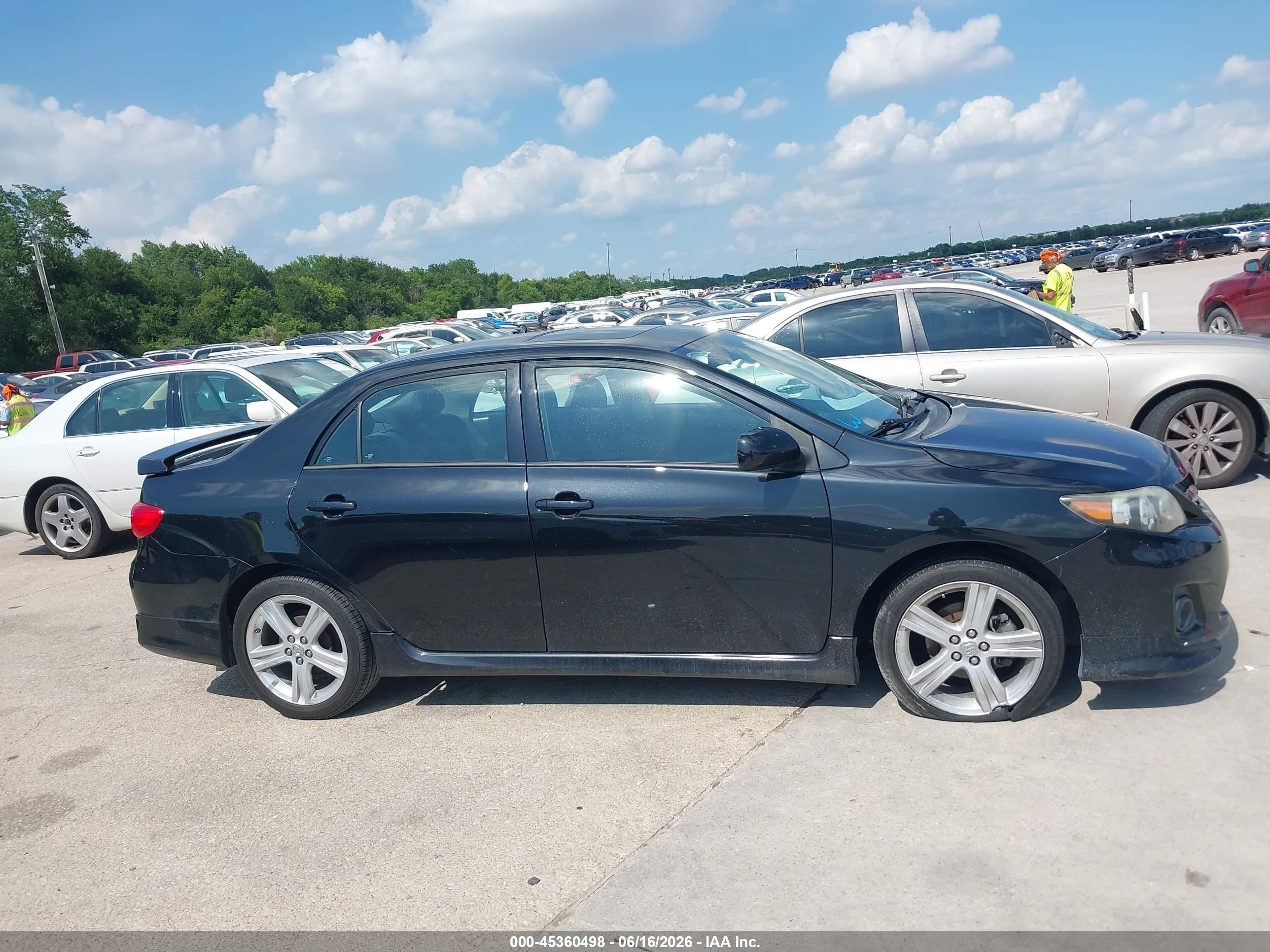 2013 Toyota Corolla S Black vin: 5YFBU4EE3DP145103