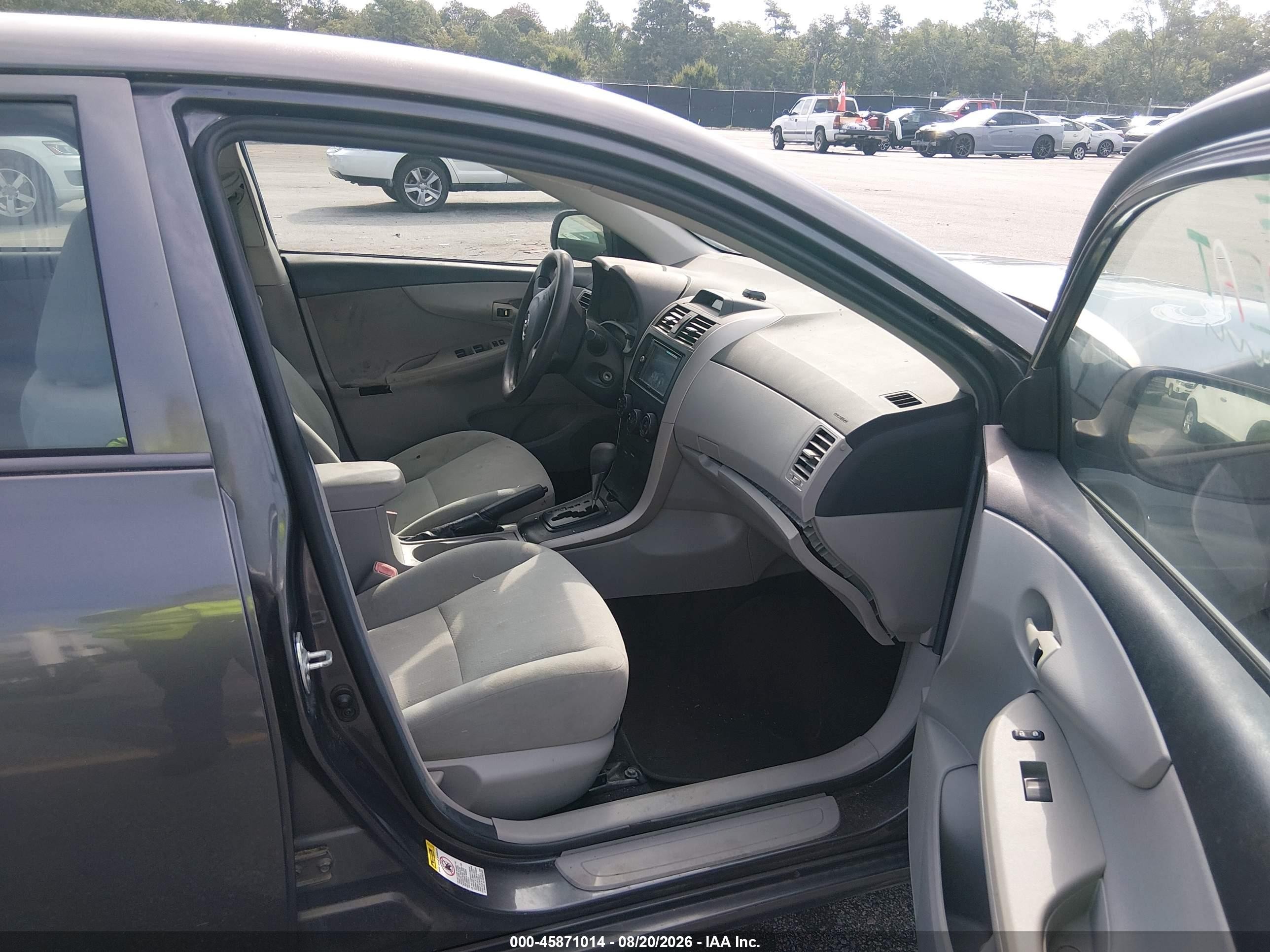 2013 Toyota Corolla L Gray vin: 5YFBU4EE3DP149071