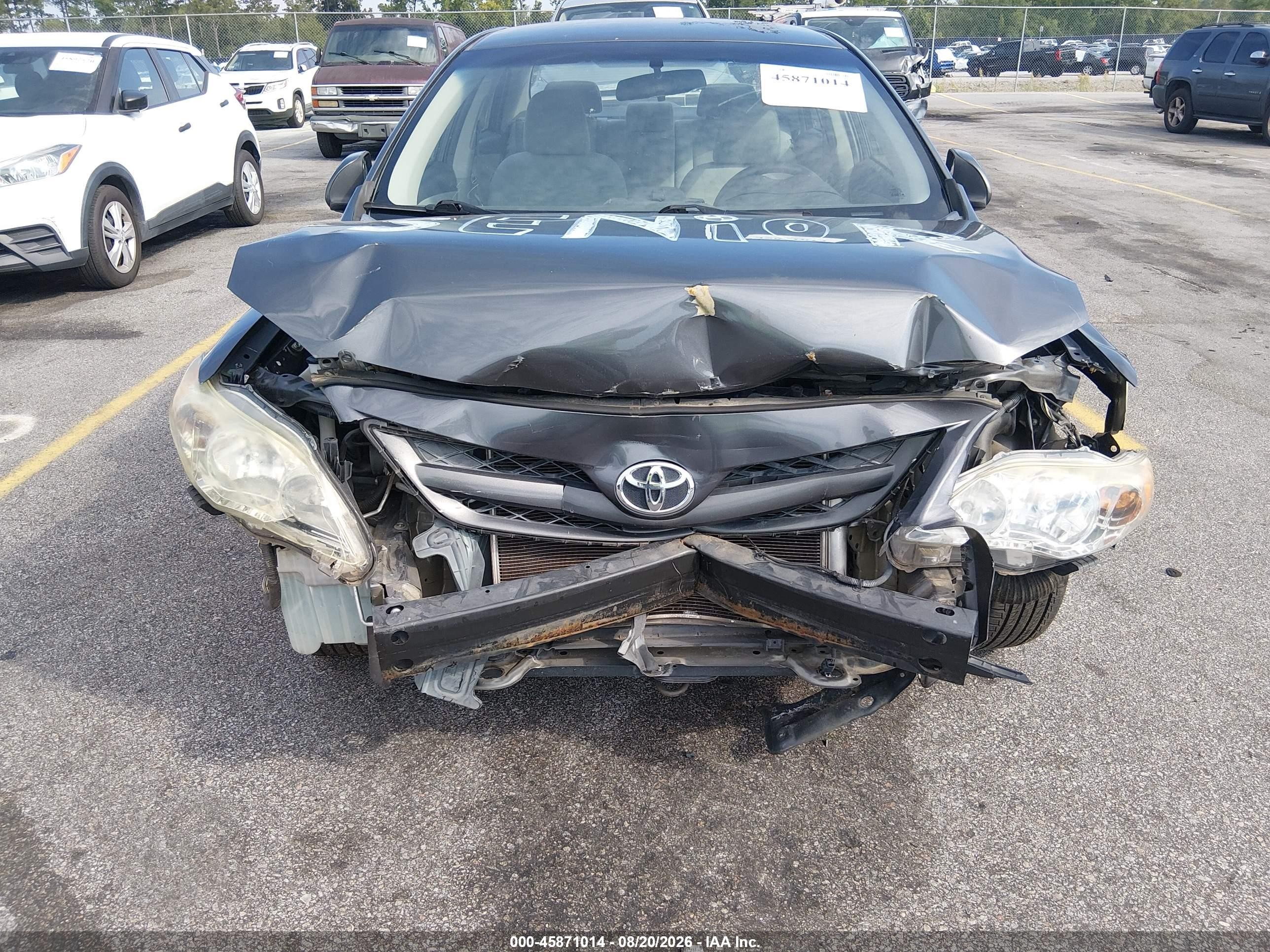 2013 Toyota Corolla L Gray vin: 5YFBU4EE3DP149071