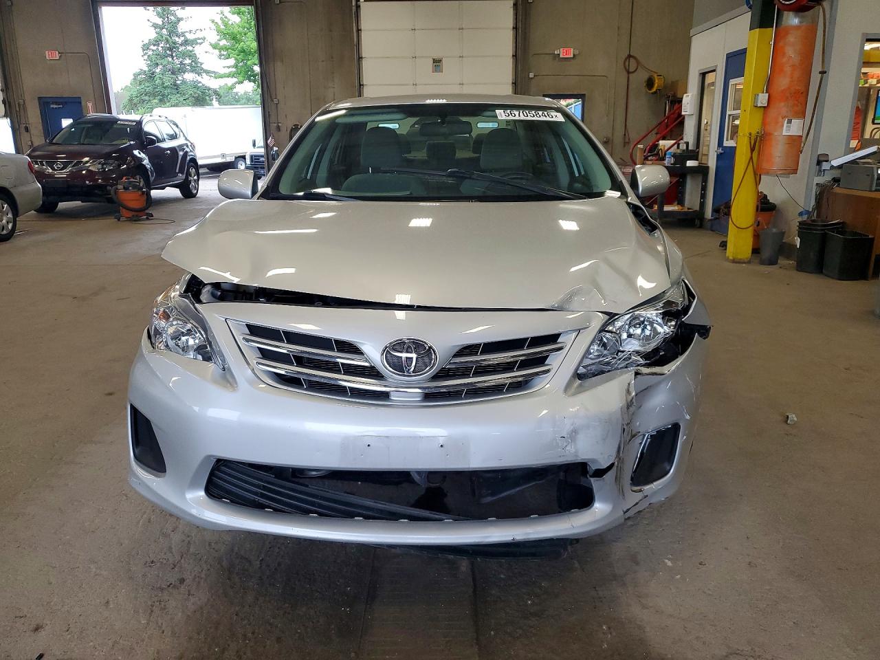 2013 Toyota Corolla Le Silver vin: 5YFBU4EE3DP167358