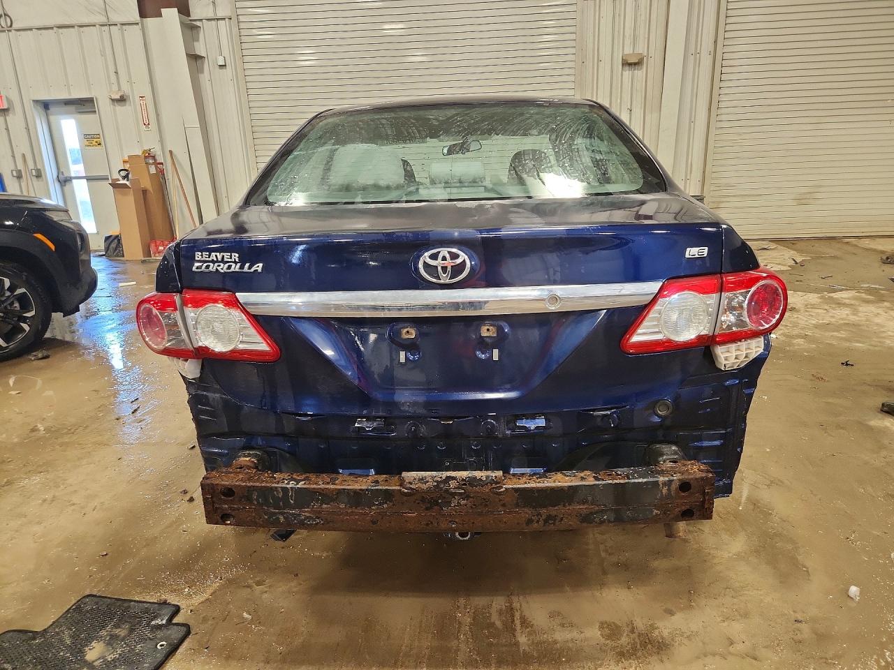 2013 Toyota Corolla Base Синий vin: 5YFBU4EE3DP199386