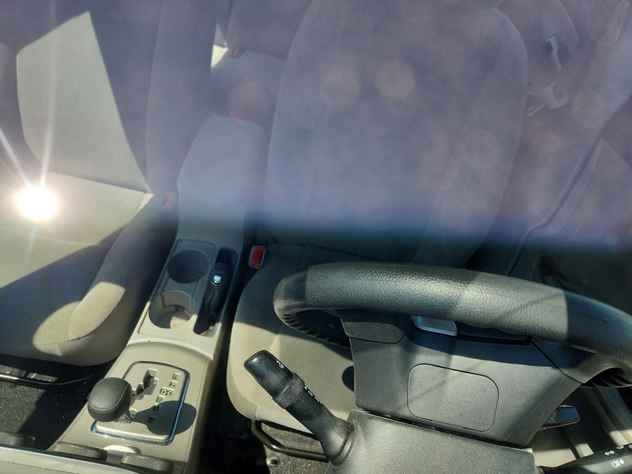 2013 Toyota Corolla Le White vin: 5YFBU4EE3DP200326