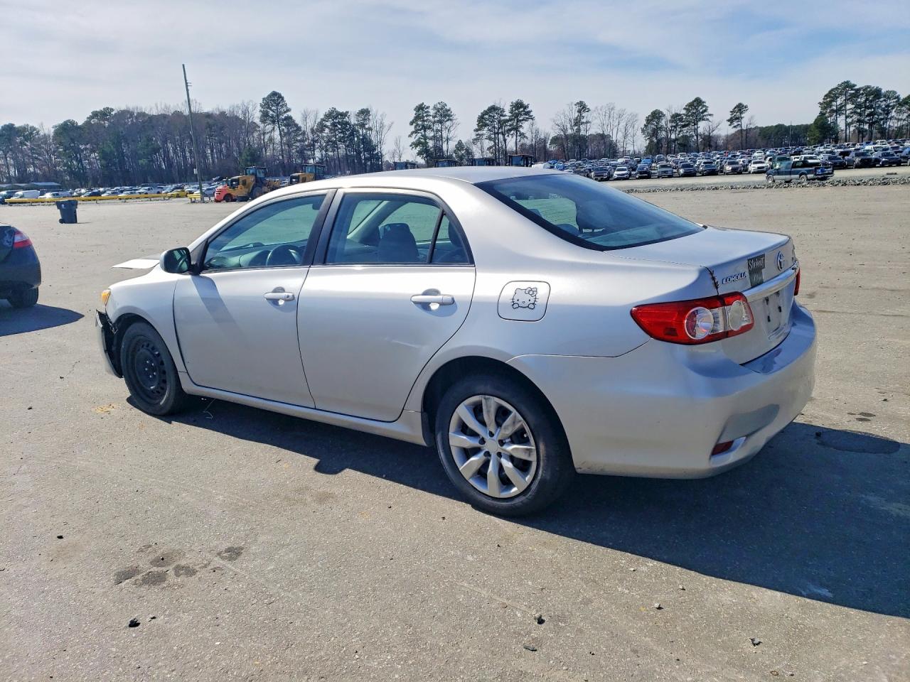 2013 Toyota Corolla Le Silver vin: 5YFBU4EE3DP201654