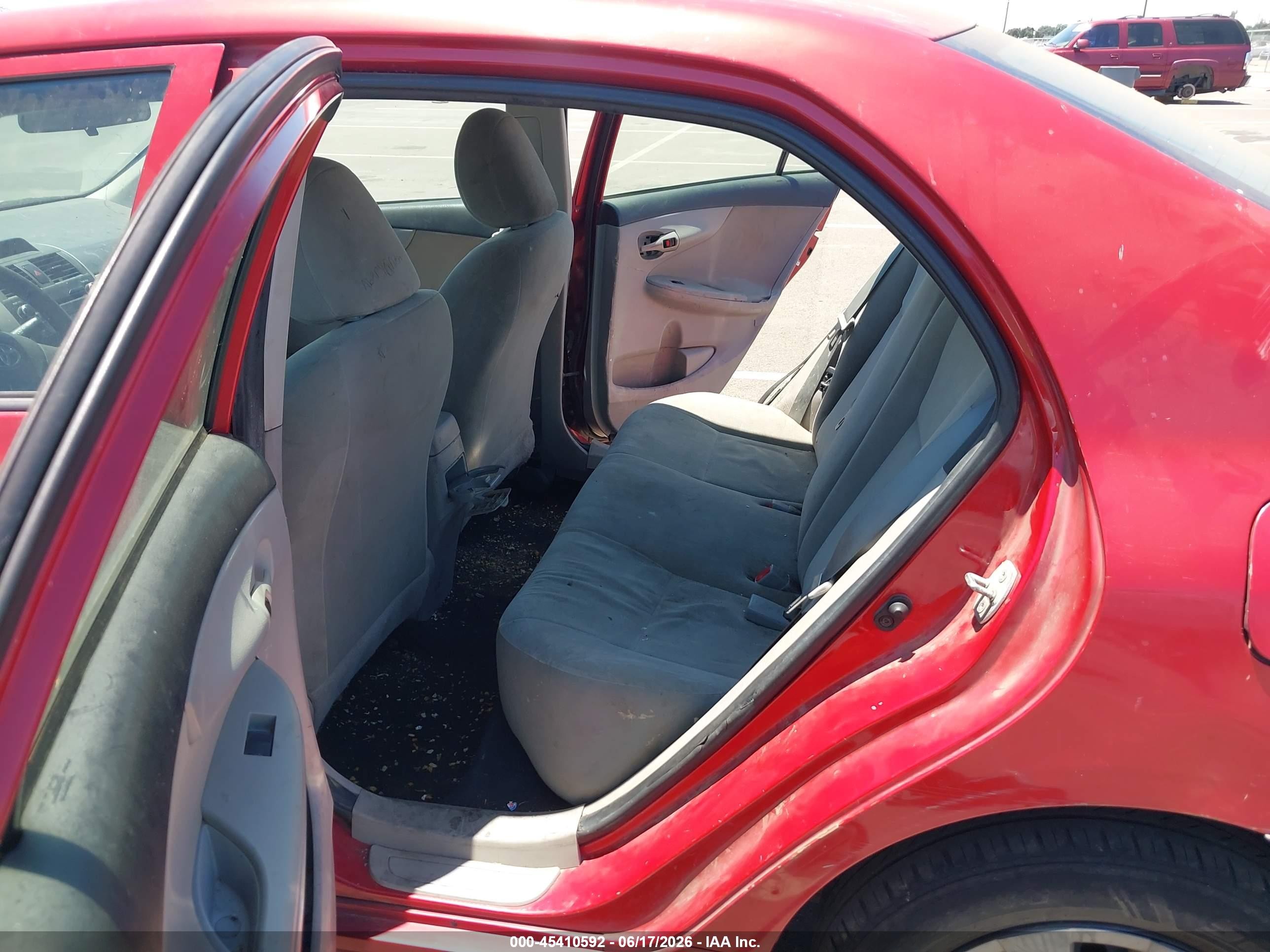 2013 Toyota Corolla L Red vin: 5YFBU4EE3DP205056