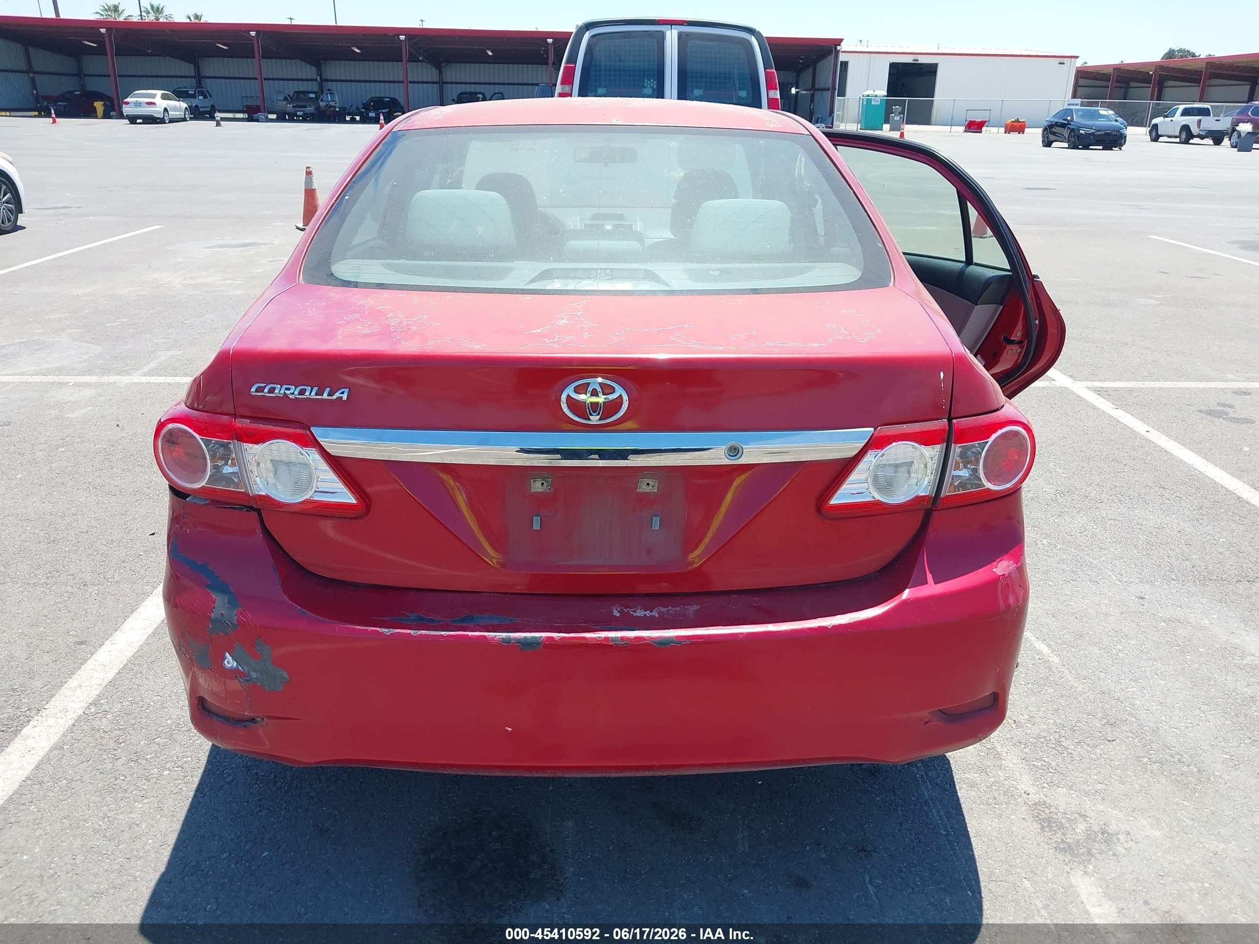 2013 Toyota Corolla L Red vin: 5YFBU4EE3DP205056