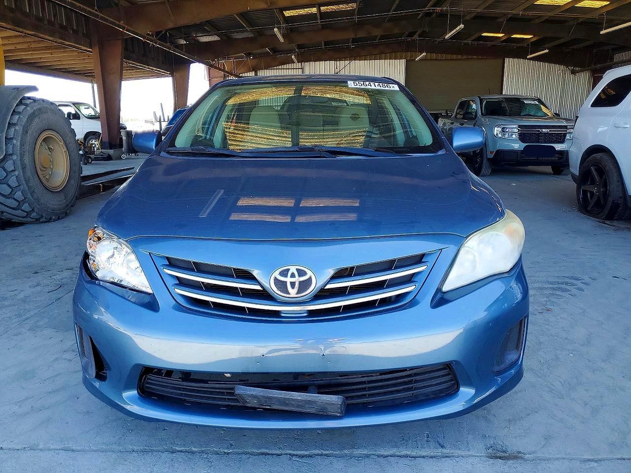 2013 Toyota Corolla Le Blue vin: 5YFBU4EE3DP214789