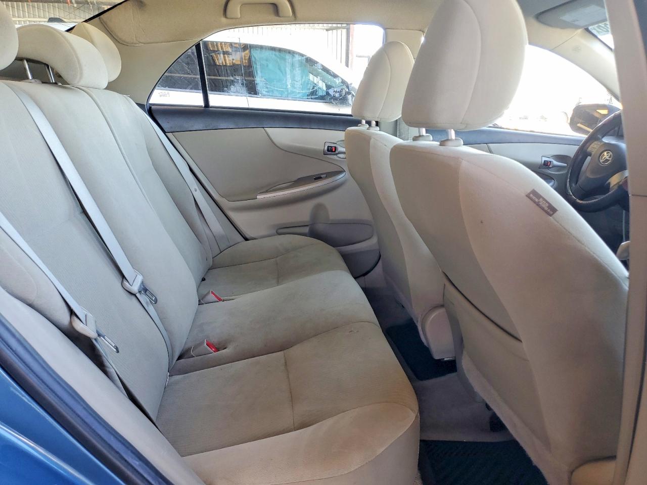 2013 Toyota Corolla Le Blue vin: 5YFBU4EE3DP214789