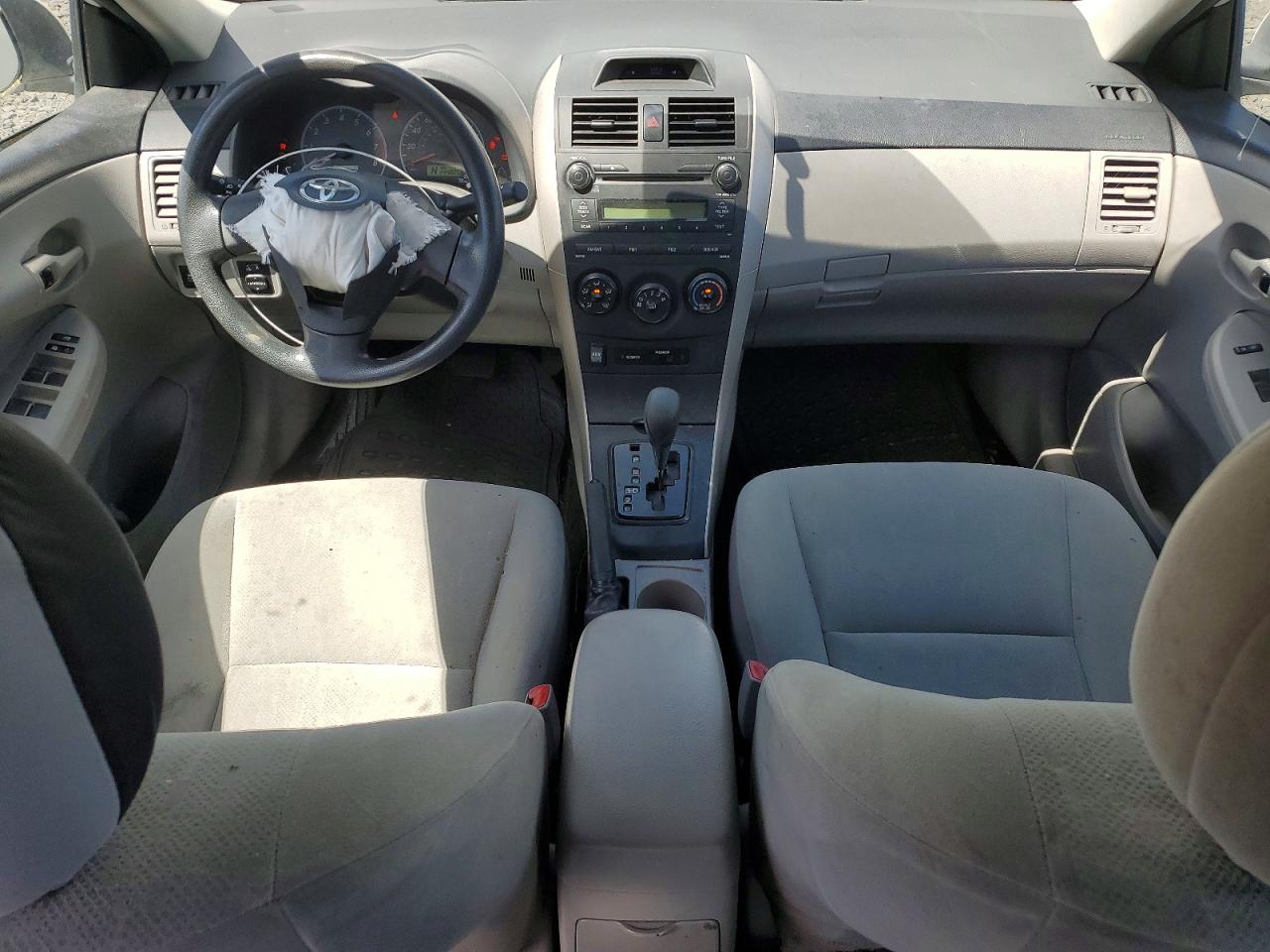 2013 Toyota Corolla L White vin: 5YFBU4EE3DP219149