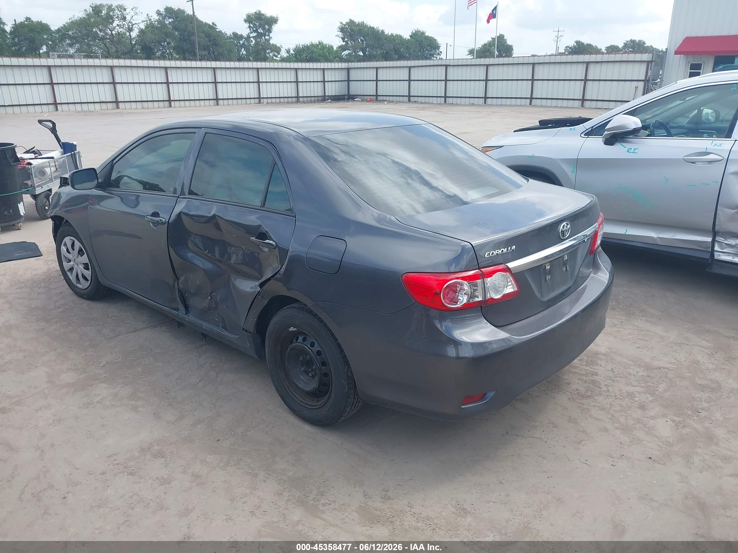 2013 Toyota Corolla L Gray vin: 5YFBU4EE3DP224853