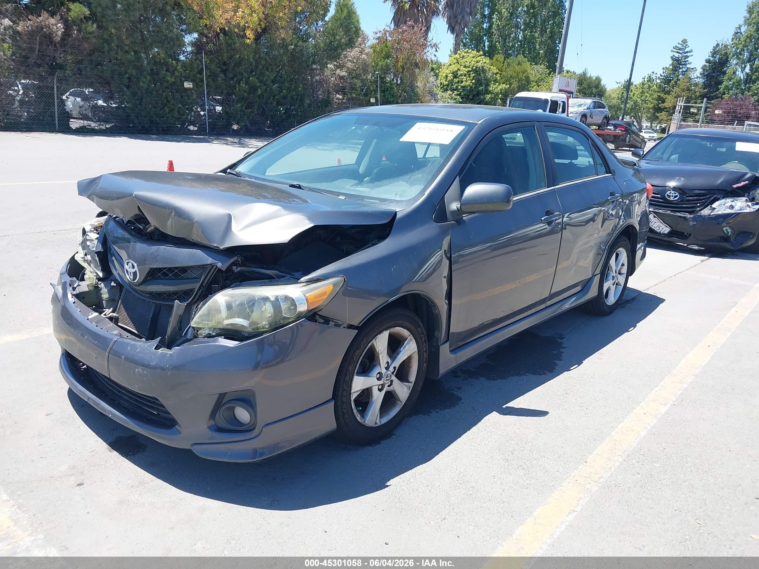 2012 Toyota Corolla S/le Brown vin: 5YFBU4EE4CP016270
