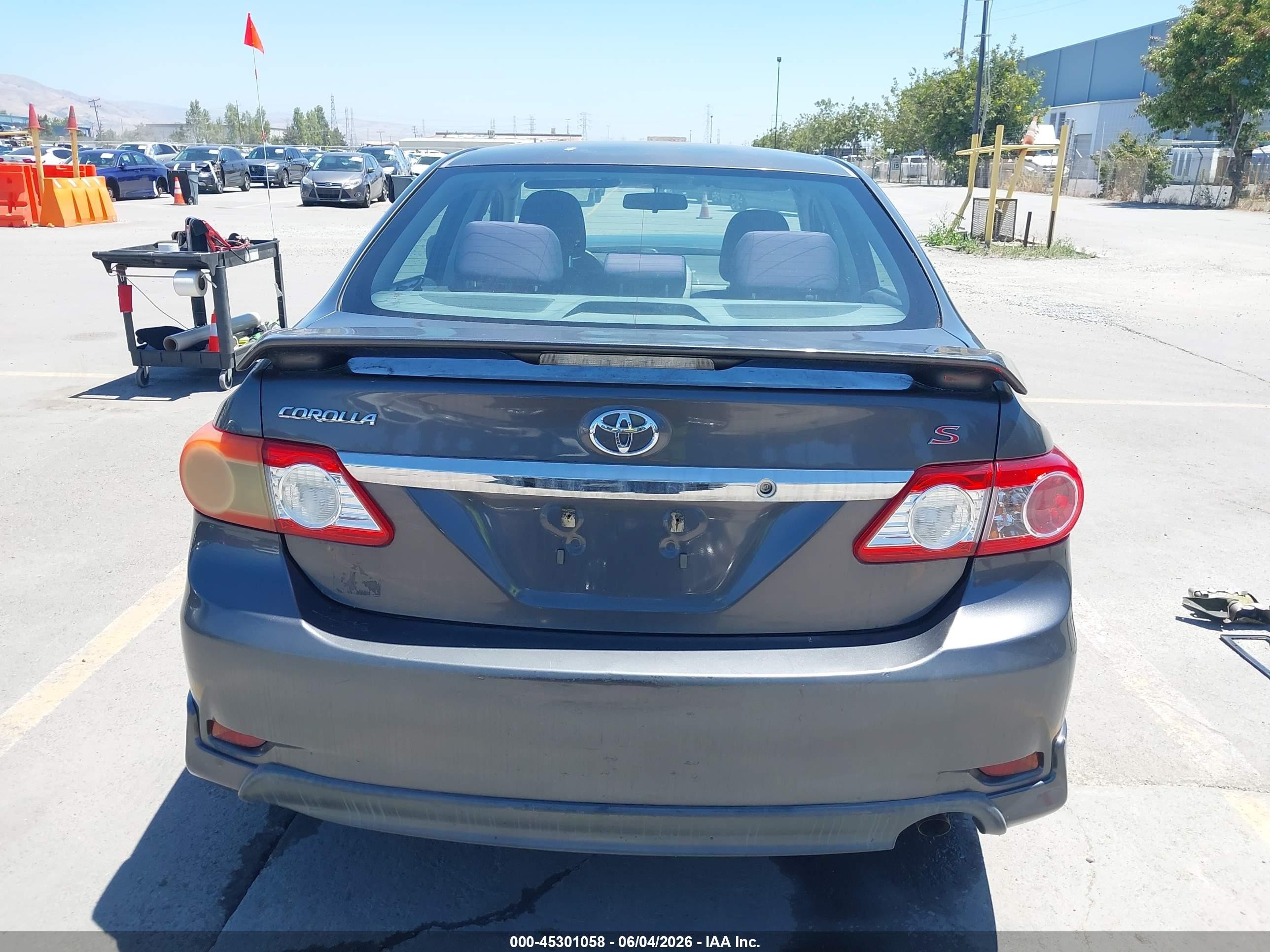 2012 Toyota Corolla S/le Brown vin: 5YFBU4EE4CP016270