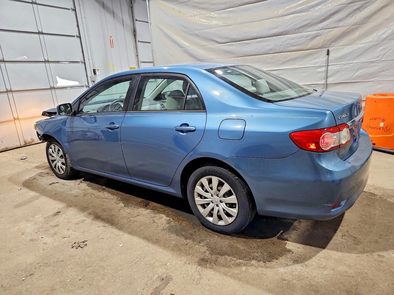 2012 Toyota Corolla Le Blue vin: 5YFBU4EE4CP022540