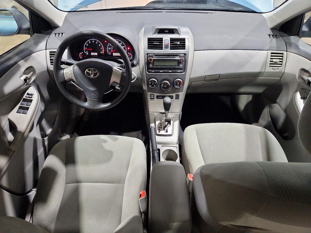 2012 Toyota Corolla Le Blue vin: 5YFBU4EE4CP022540