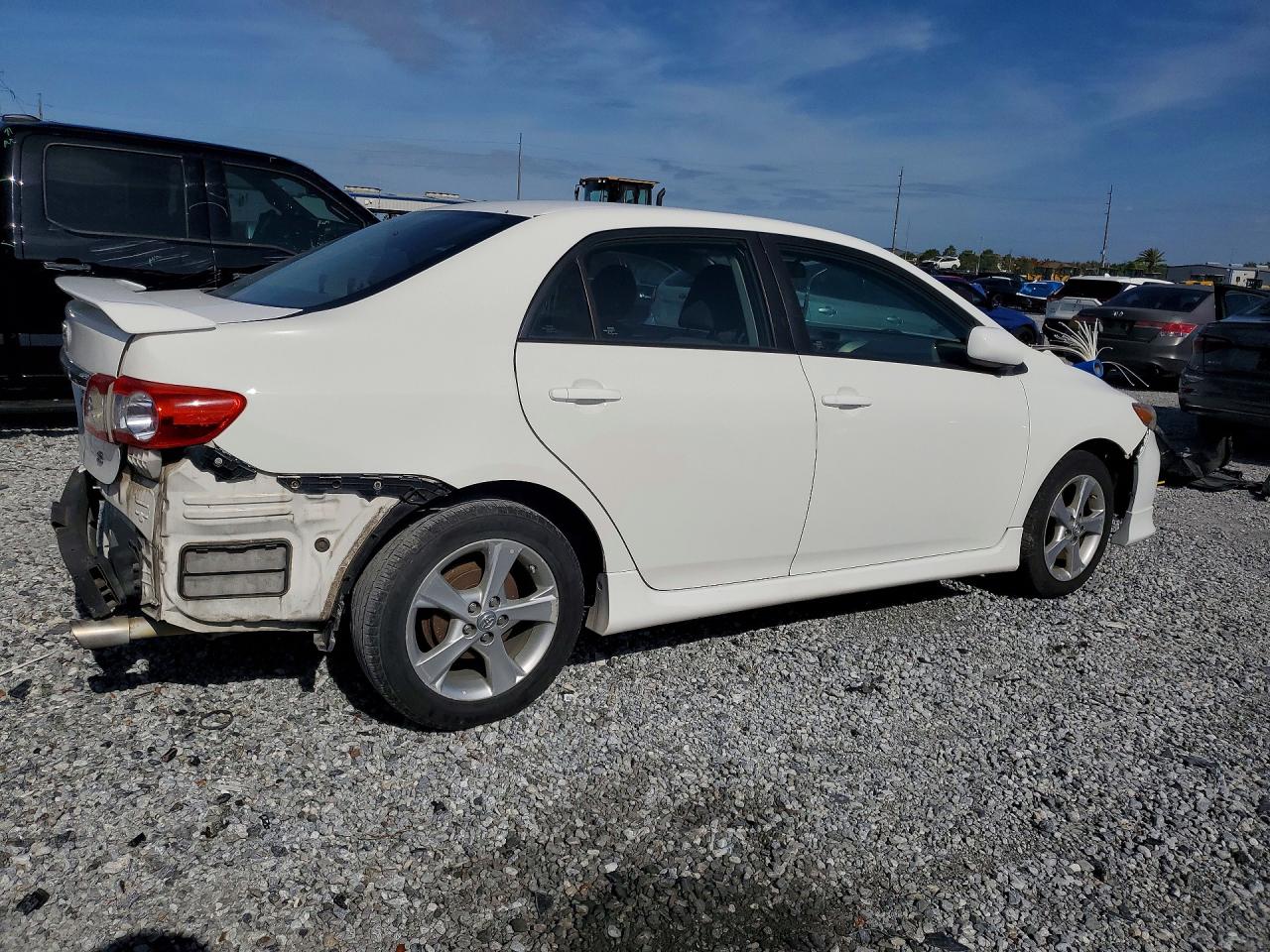 2012 Toyota Corolla S White vin: 5YFBU4EE4CP032811