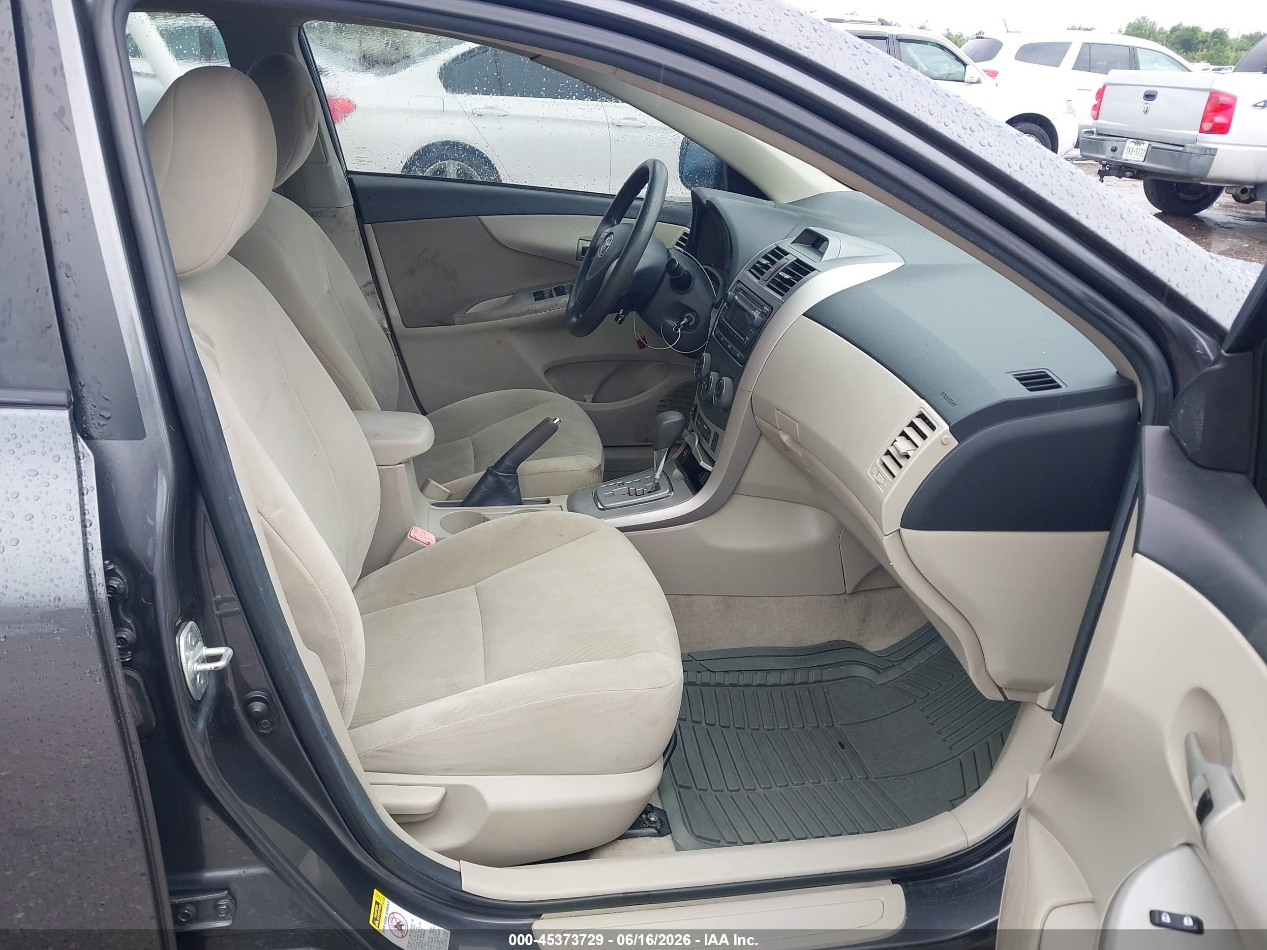 2012 Toyota Corolla Le Gray vin: 5YFBU4EE4CP043906