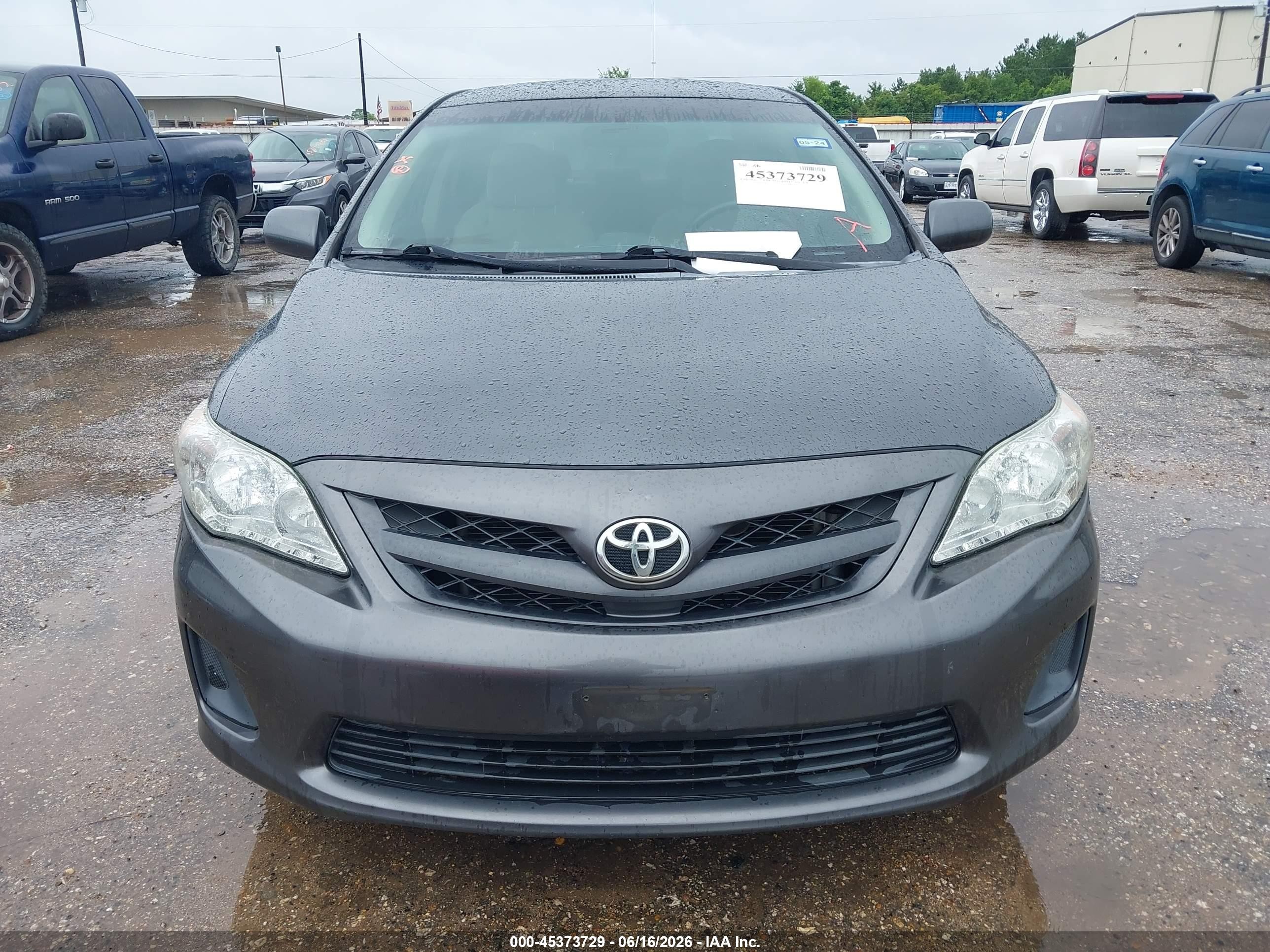 2012 Toyota Corolla Le Gray vin: 5YFBU4EE4CP043906
