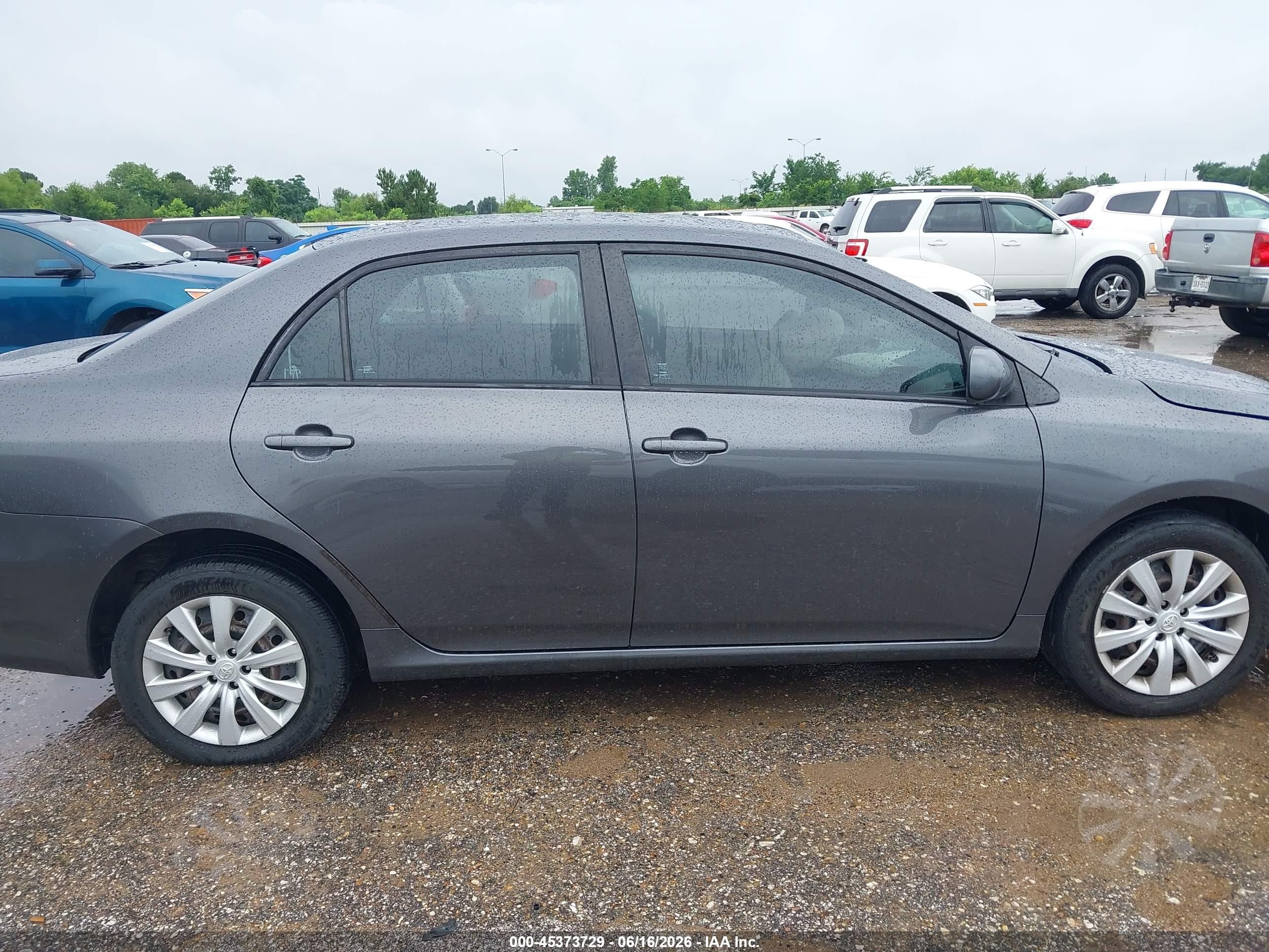 2012 Toyota Corolla Le Gray vin: 5YFBU4EE4CP043906