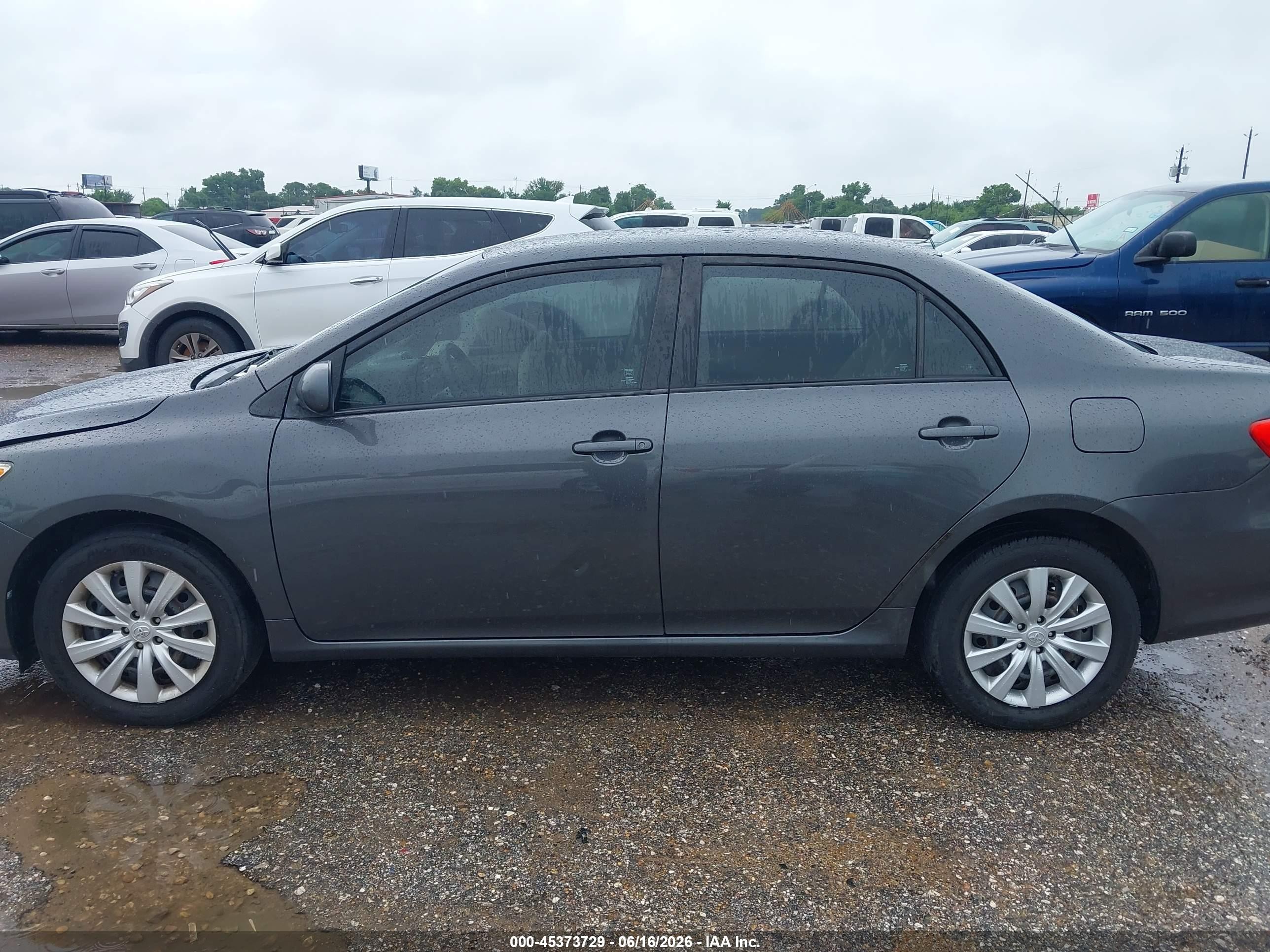 2012 Toyota Corolla Le Gray vin: 5YFBU4EE4CP043906